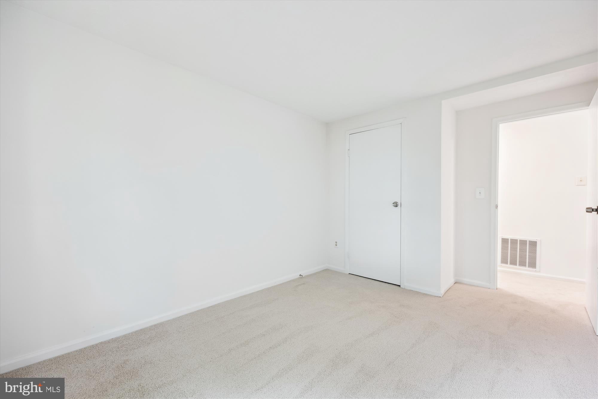 WATERS LANDING - Residential