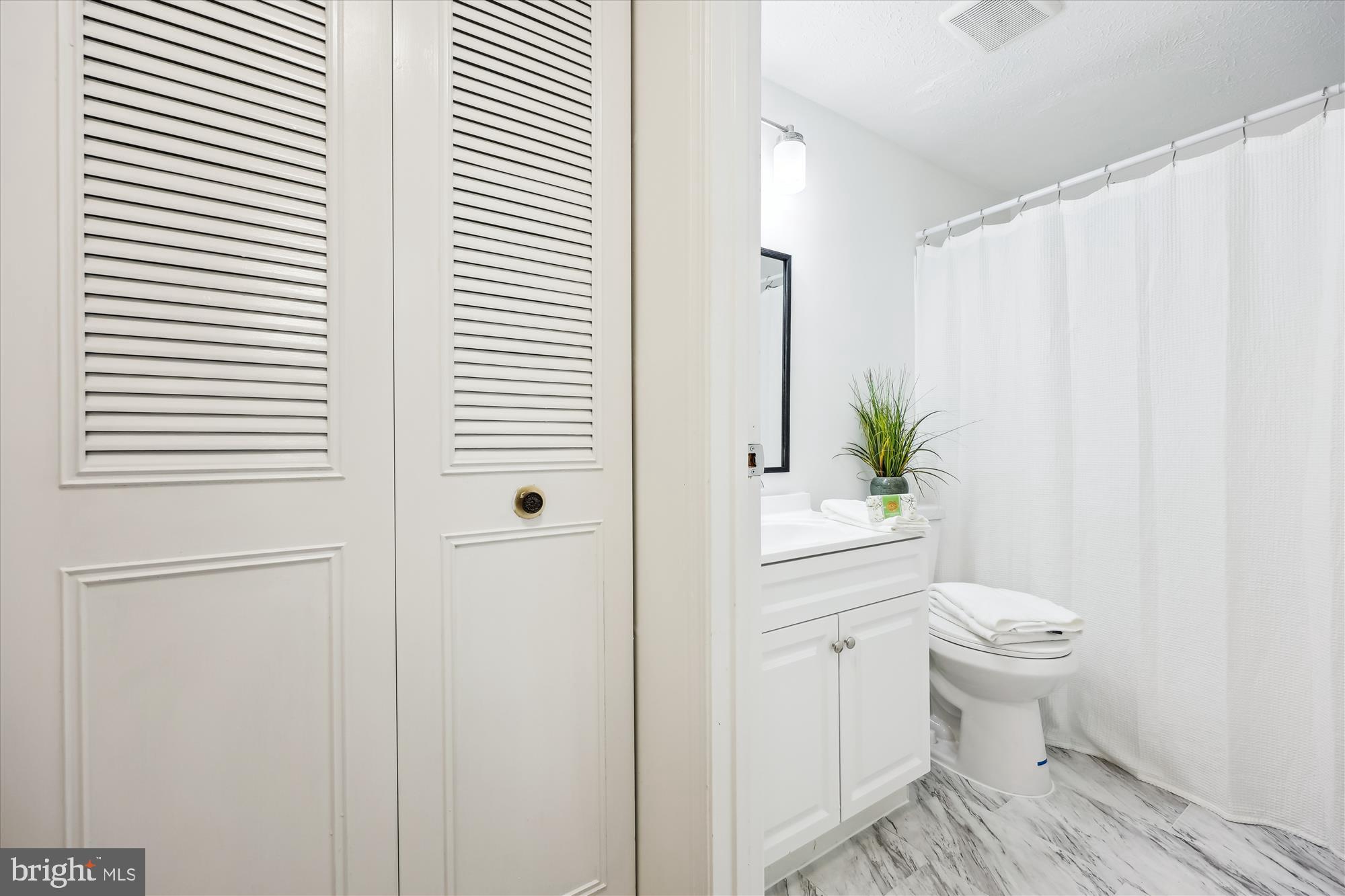 WATERS LANDING - Residential