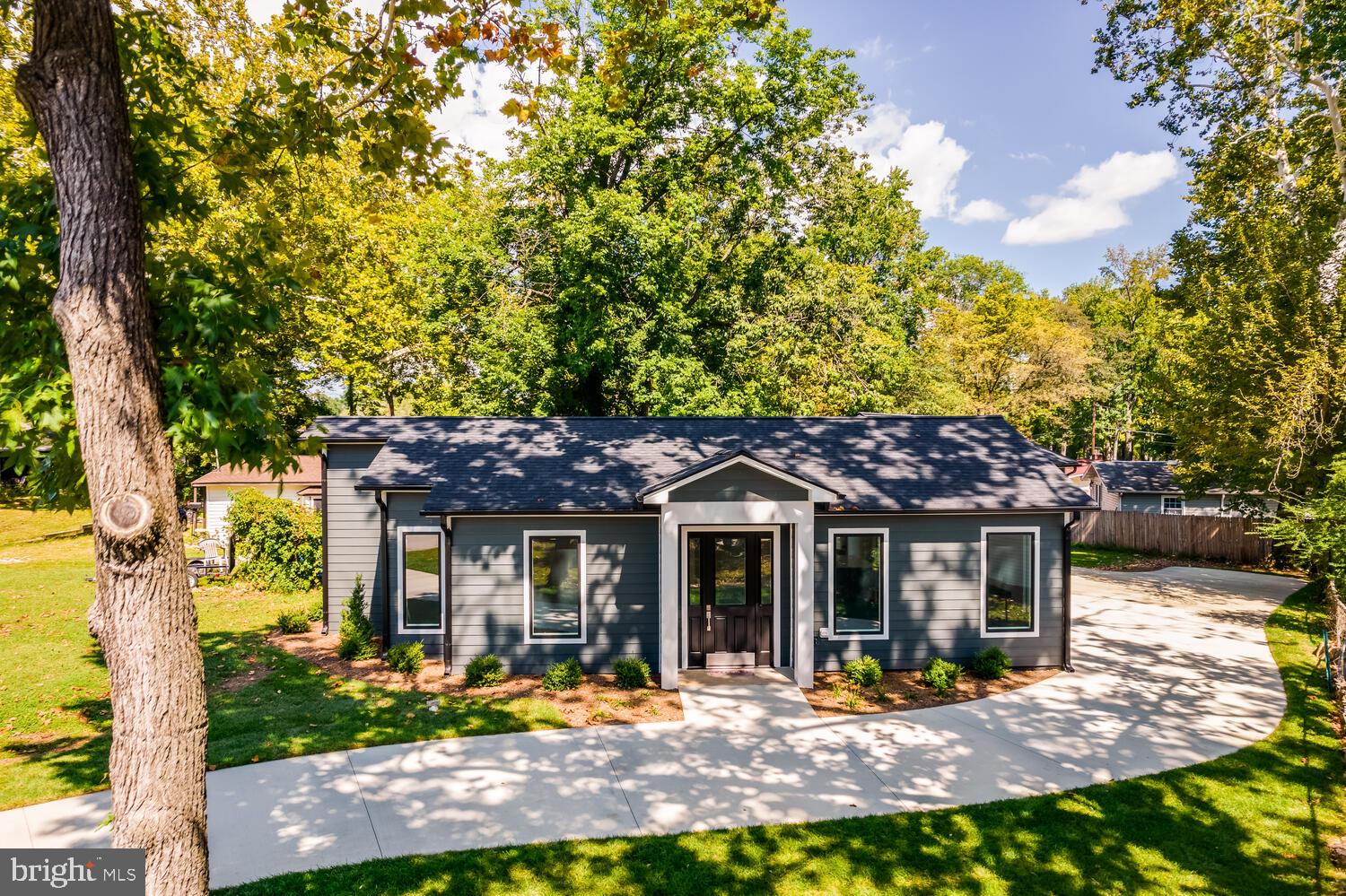 BELMONT - Residential