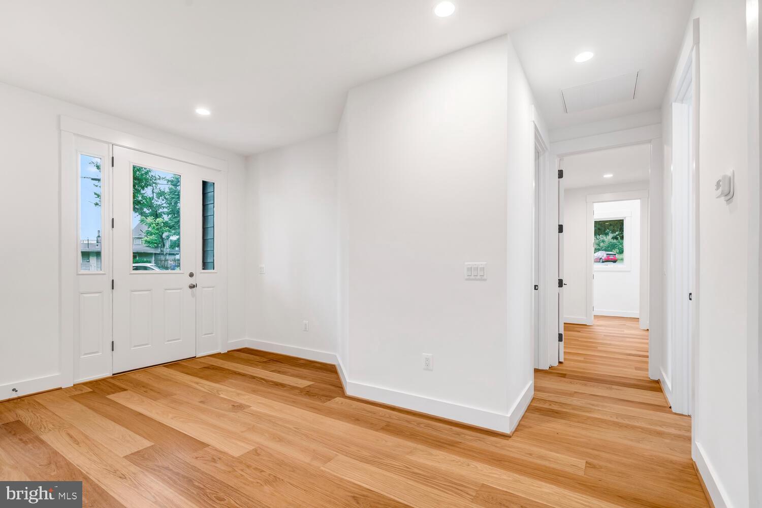 BELMONT - Residential