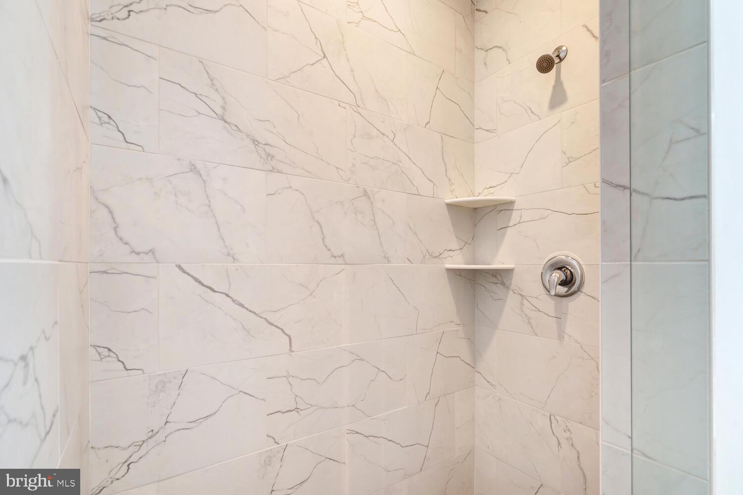 BELMONT - Residential