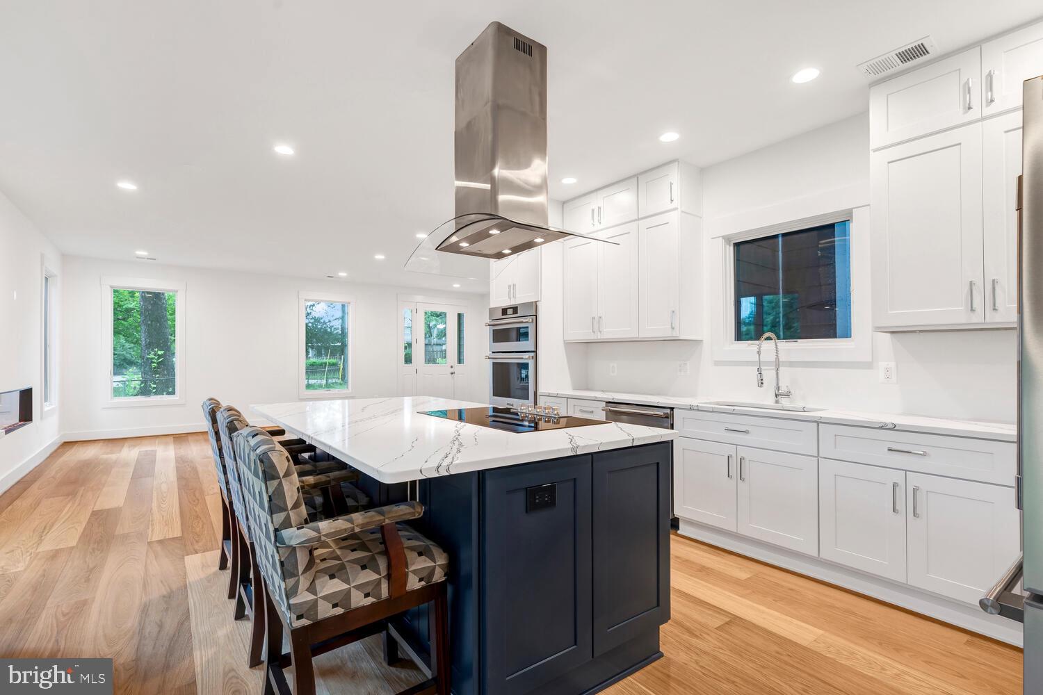 BELMONT - Residential