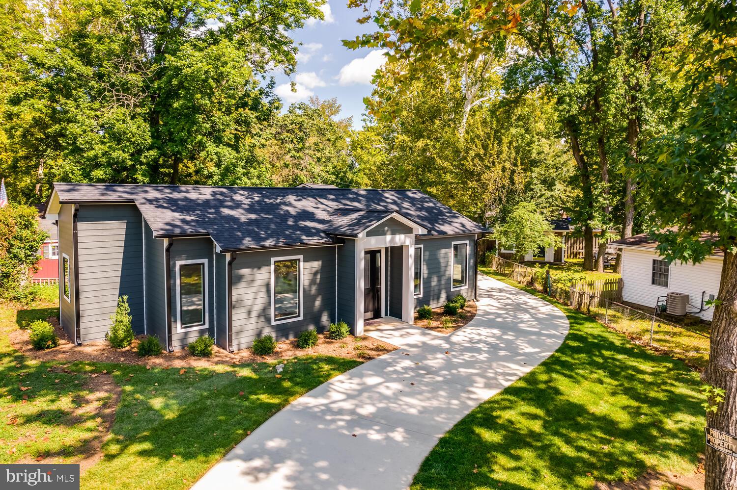 BELMONT - Residential