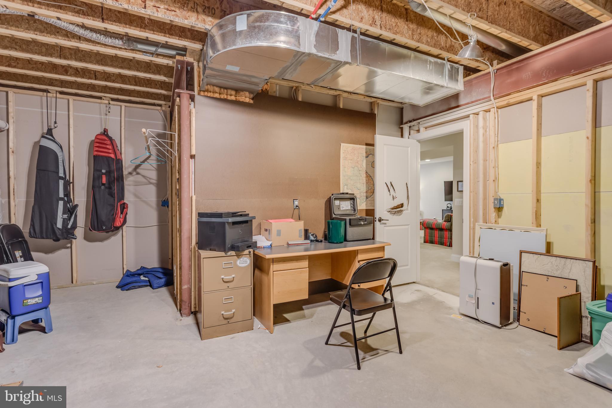 SHENANDOAH, LAKE FREDERICK - Residential