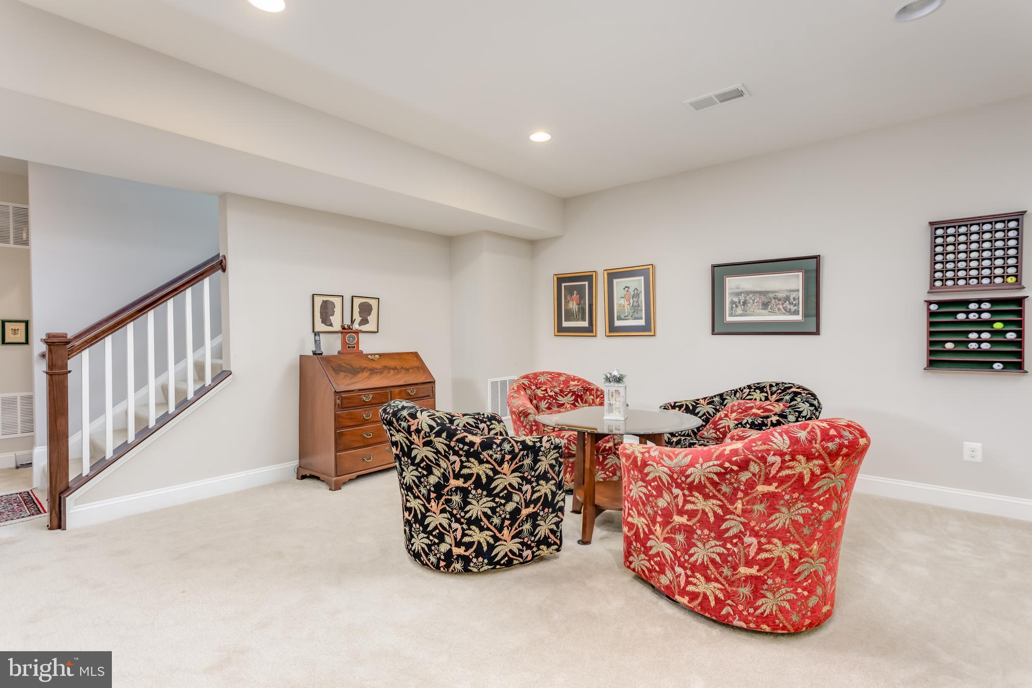 SHENANDOAH, LAKE FREDERICK - Residential