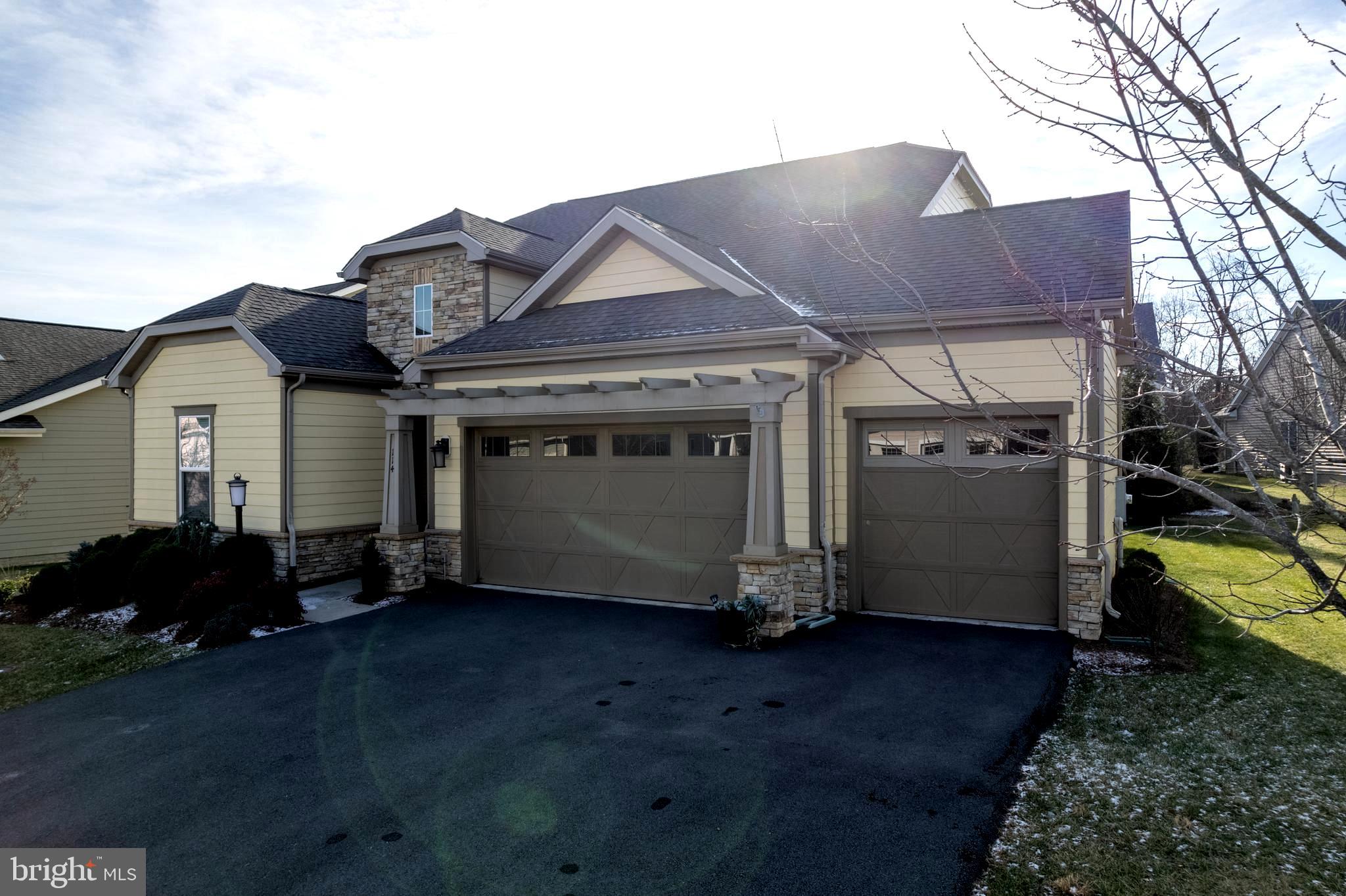 SHENANDOAH, LAKE FREDERICK - Residential