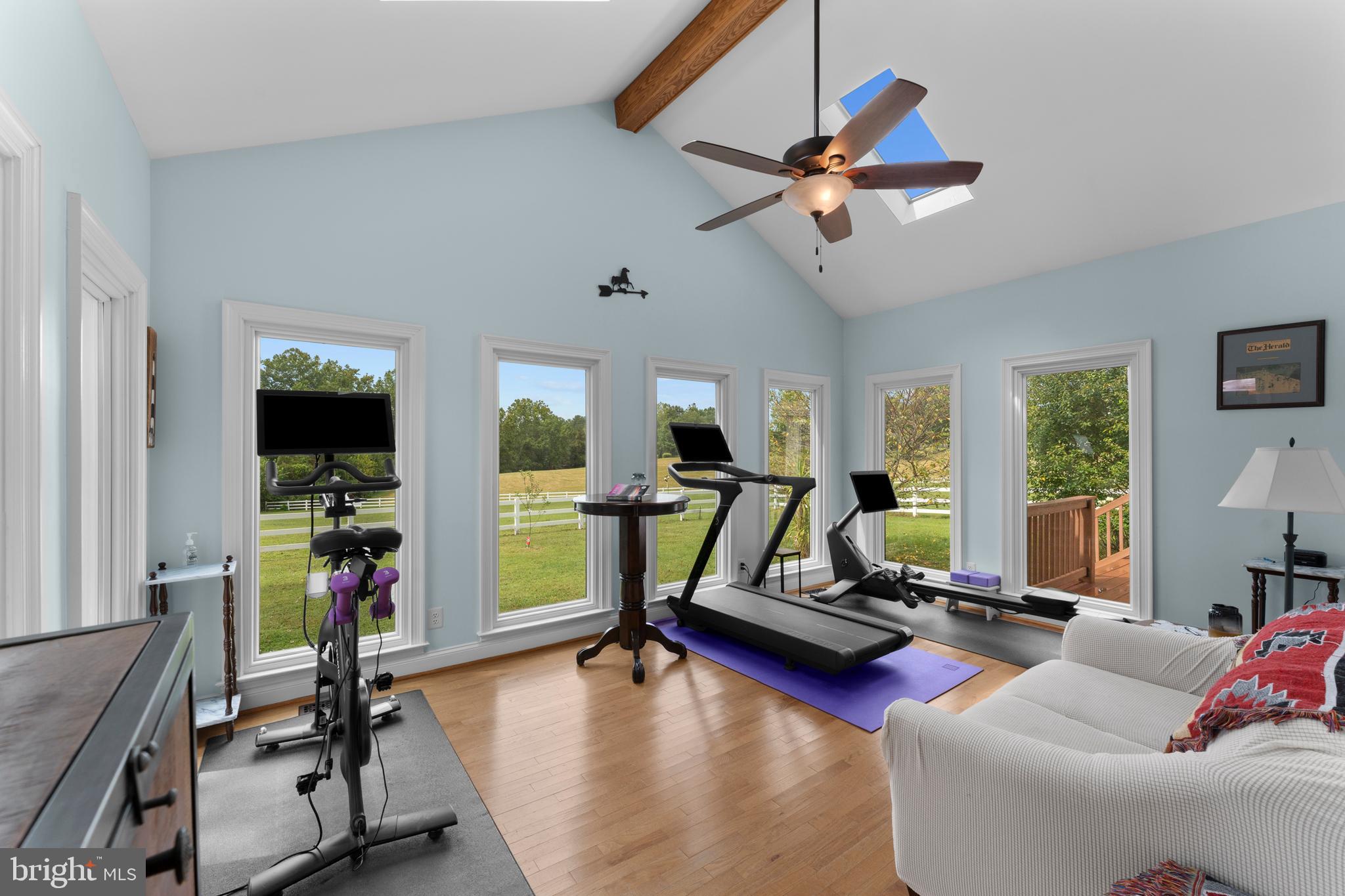 SNOW HILL - Residential