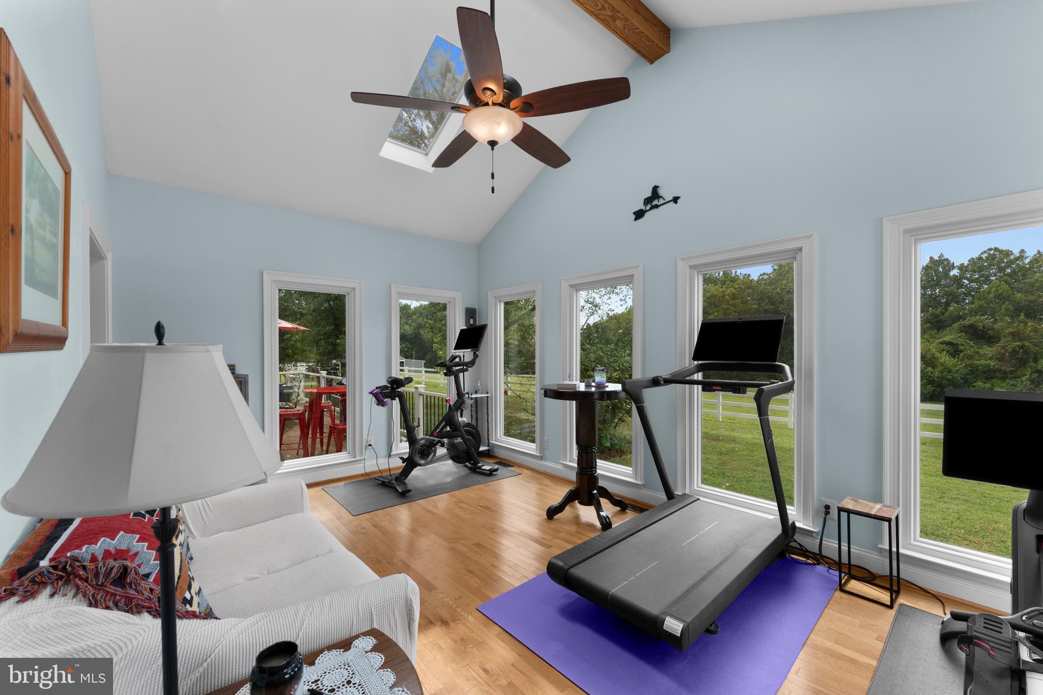 SNOW HILL - Residential