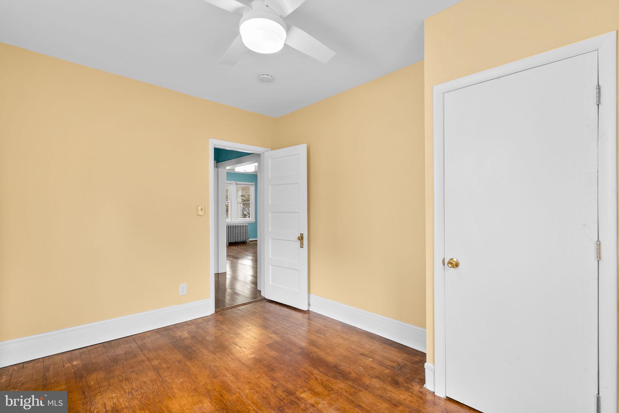 HYATTSVILLE HILLS - Residential