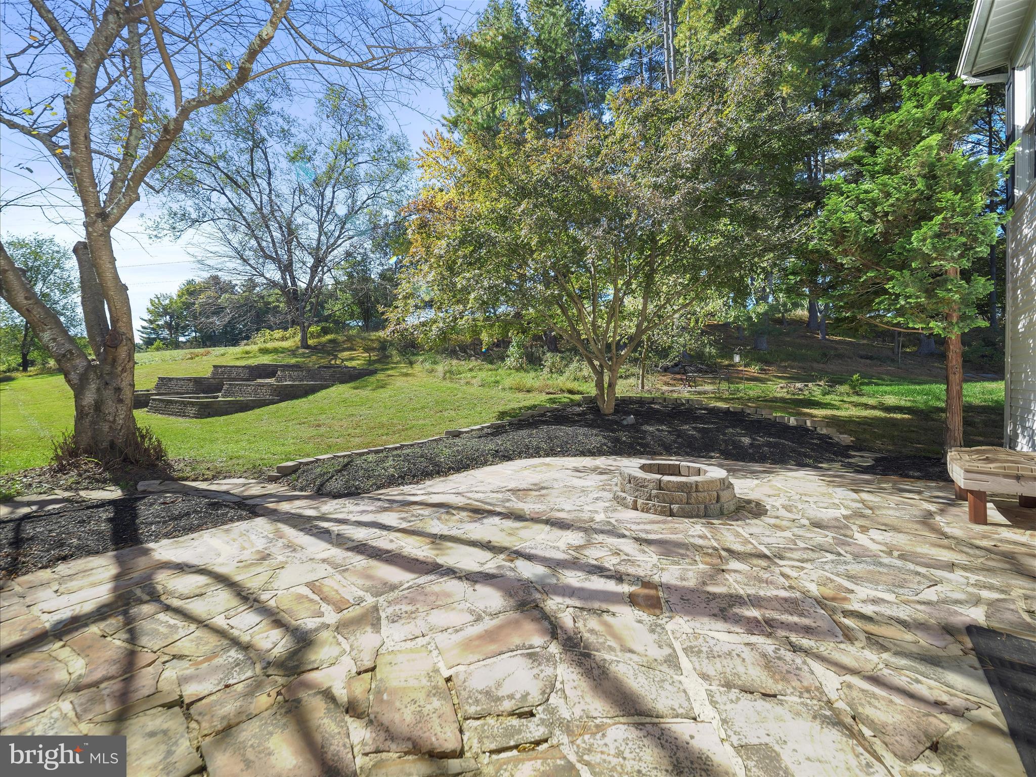 MOUNT HEBRON - Residential