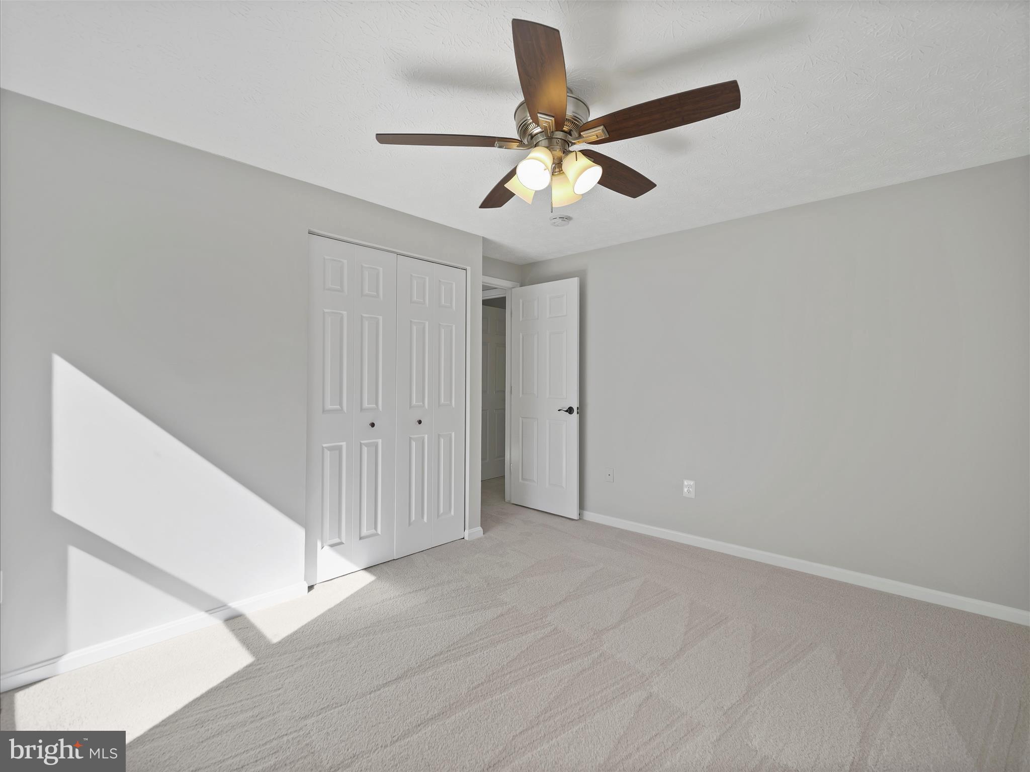 MOUNT HEBRON - Residential