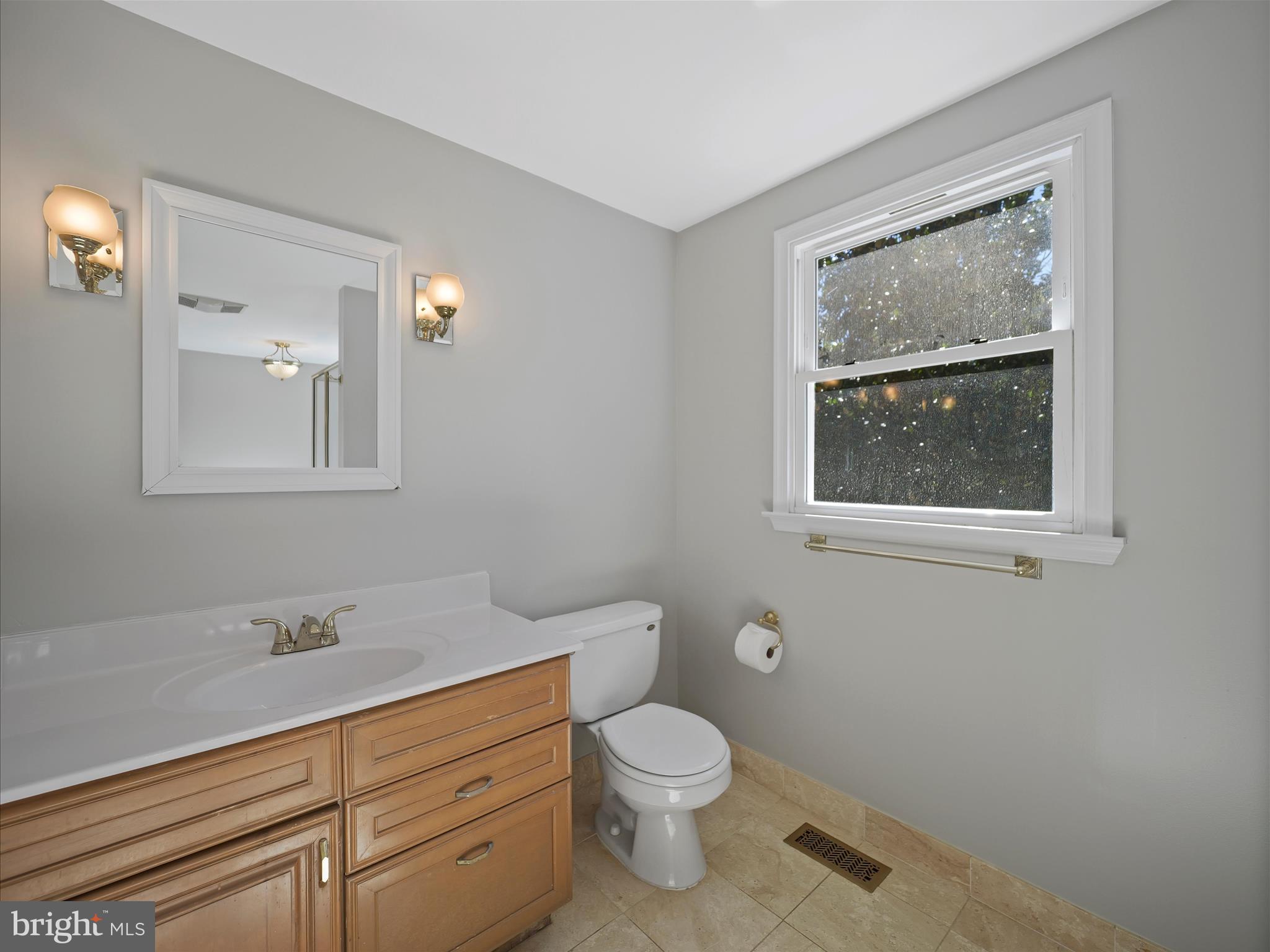 MOUNT HEBRON - Residential