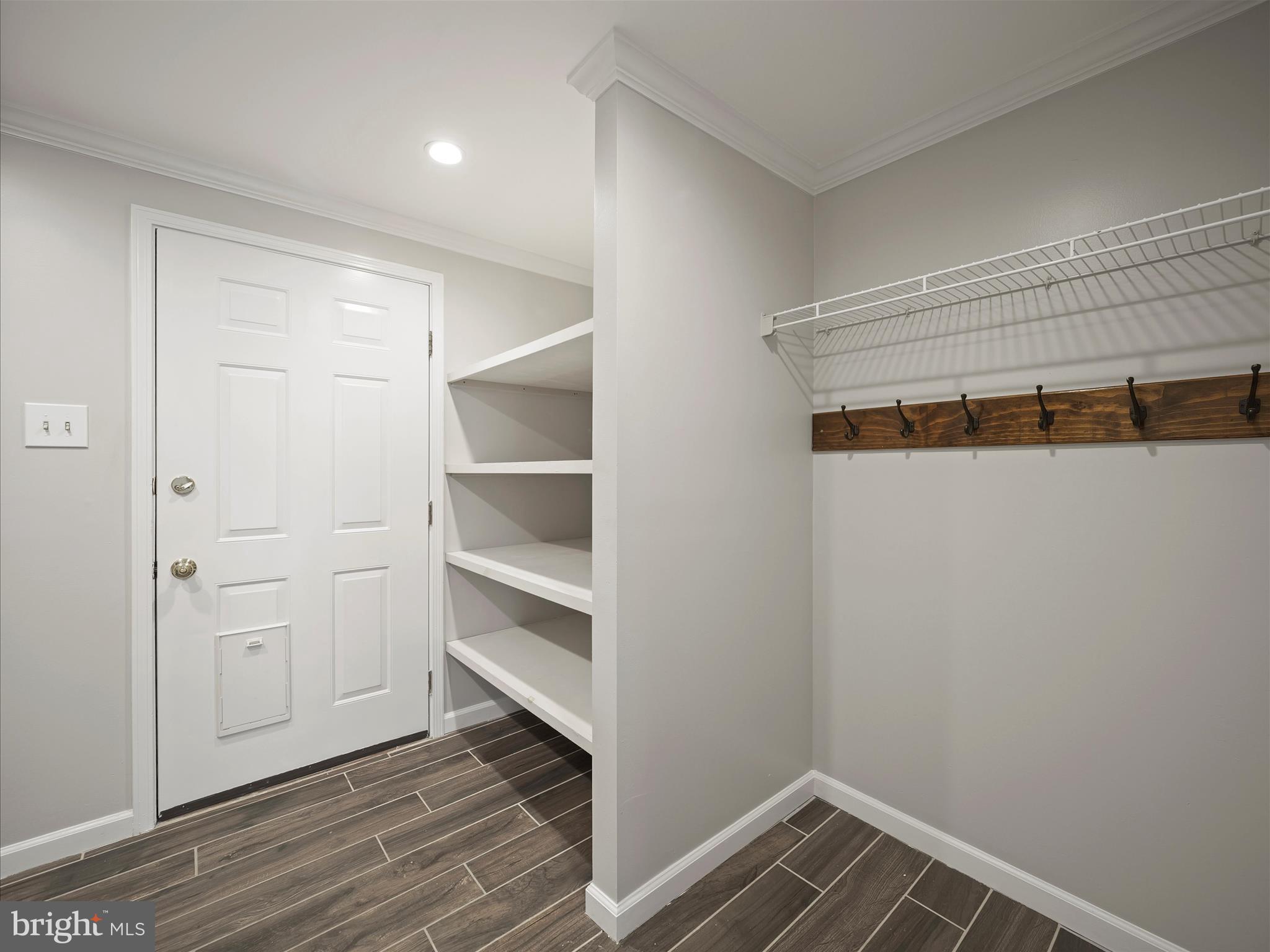 MOUNT HEBRON - Residential