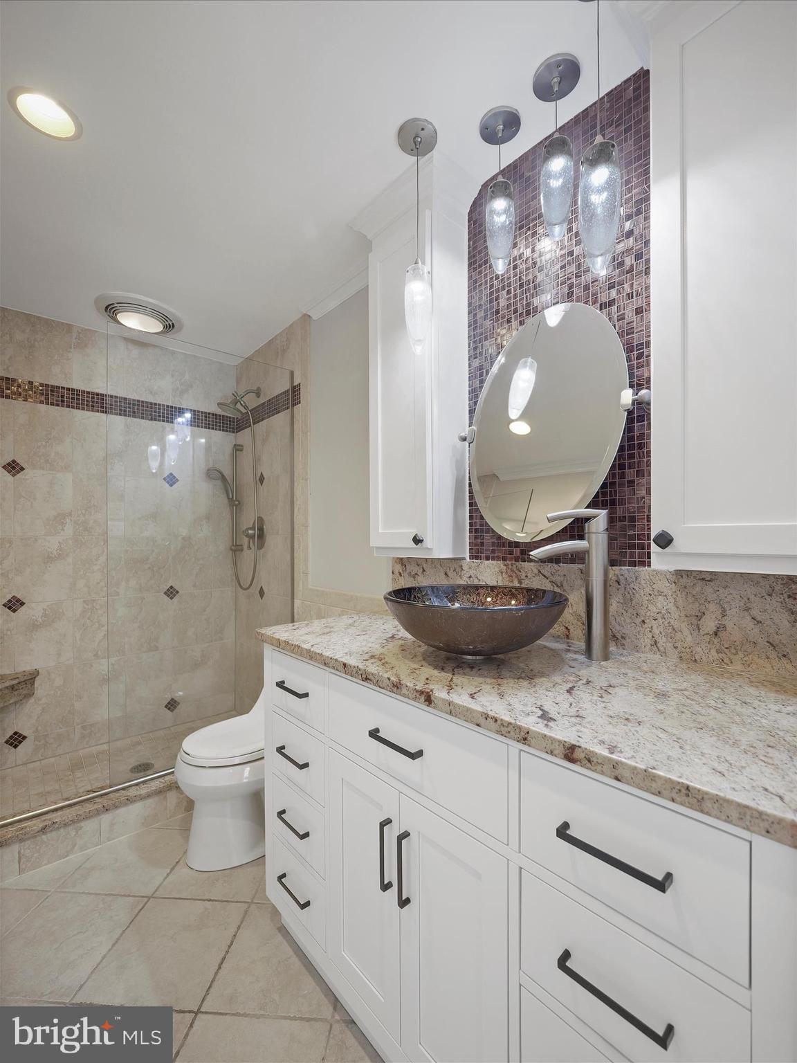 MOUNT HEBRON - Residential