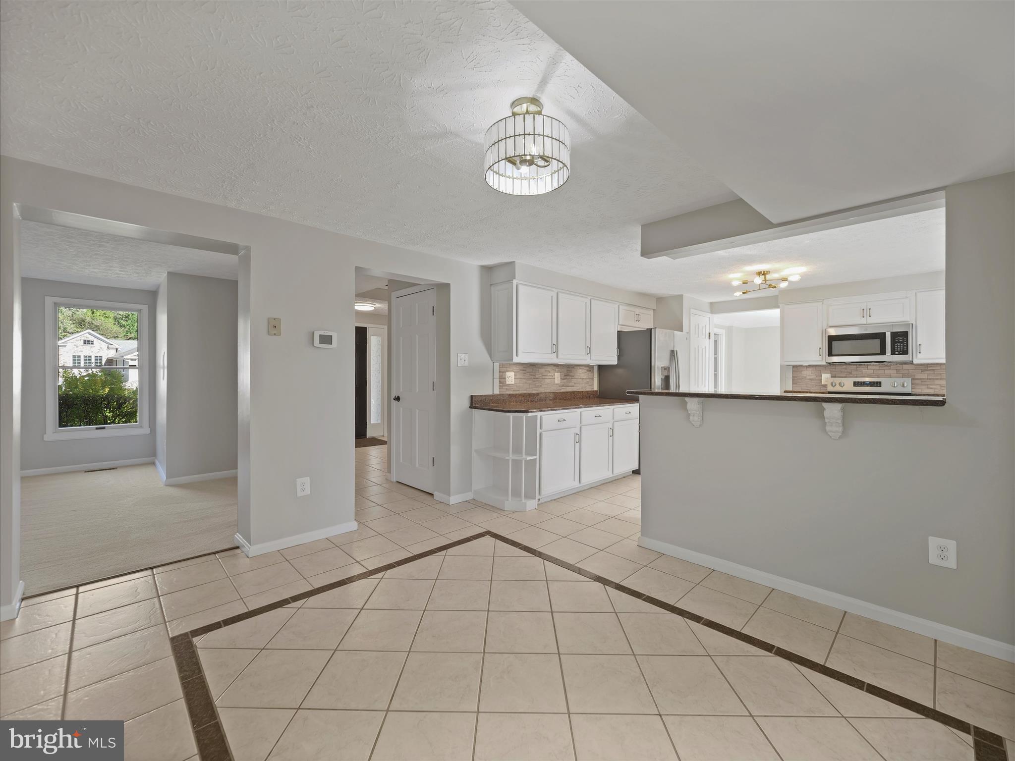 MOUNT HEBRON - Residential