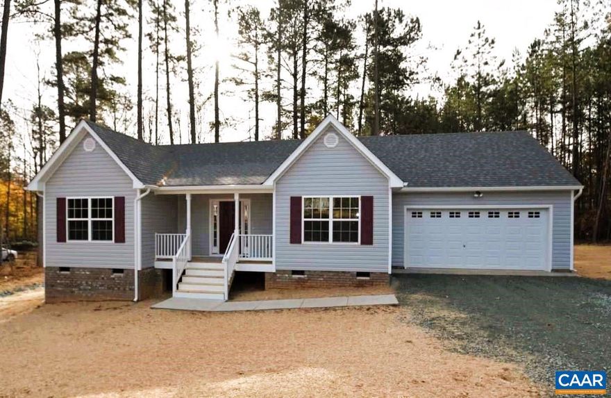 PRESOLD Marie Model within walking distance to the Turkey Sag Gate where you will enjoy restaurants and shopping at Lake Monticello.  Upgrades include Rear Steps from the backdoor to enjoy the backyard. Stainless steel appliances, 5' shower with glass doors and elongated toilets in both bathrooms, custom size doors in the master bedroom and bathroom, and lot premium.,Formica Counter,Wood Cabinets