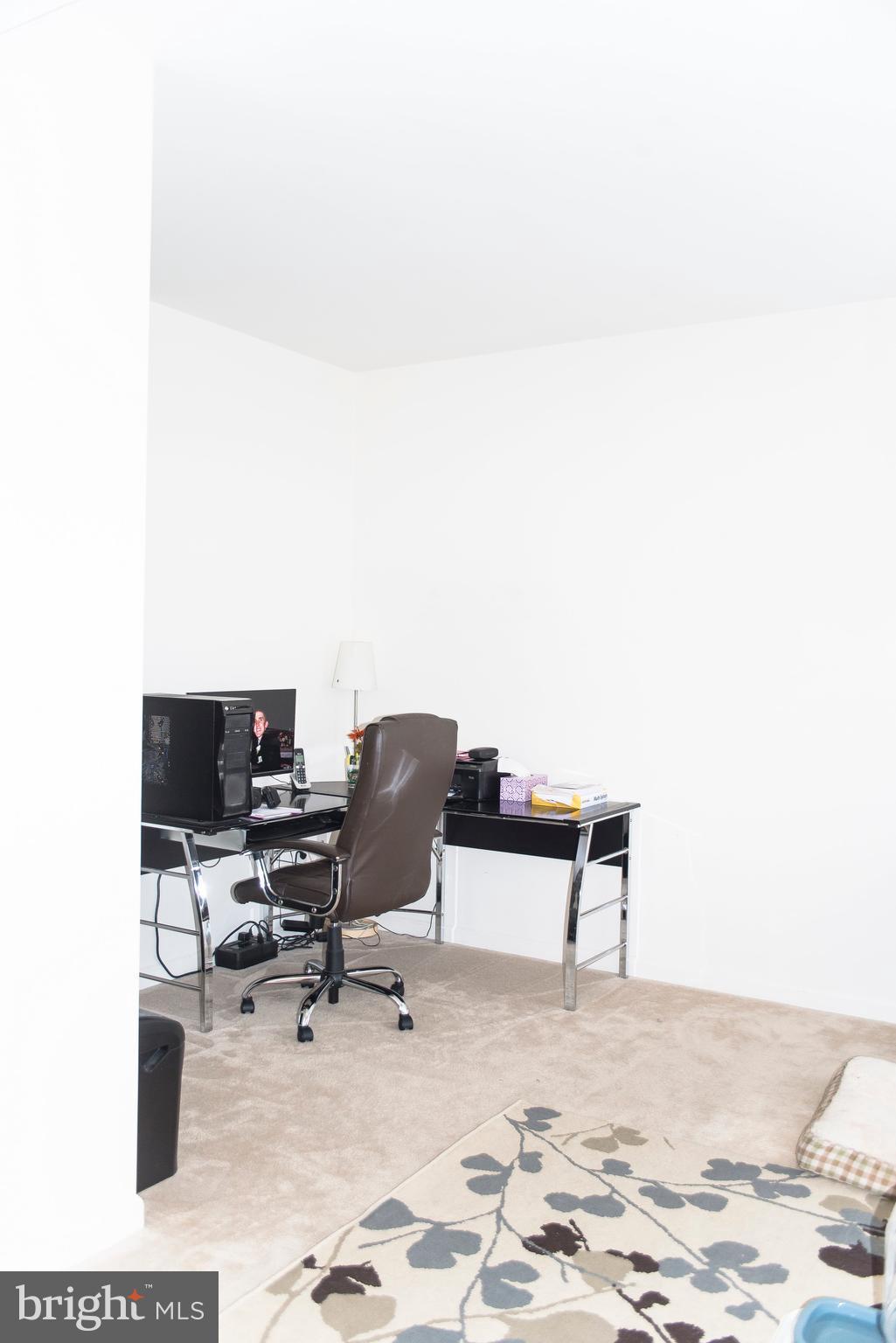 LAKELAND PLACE - Residential