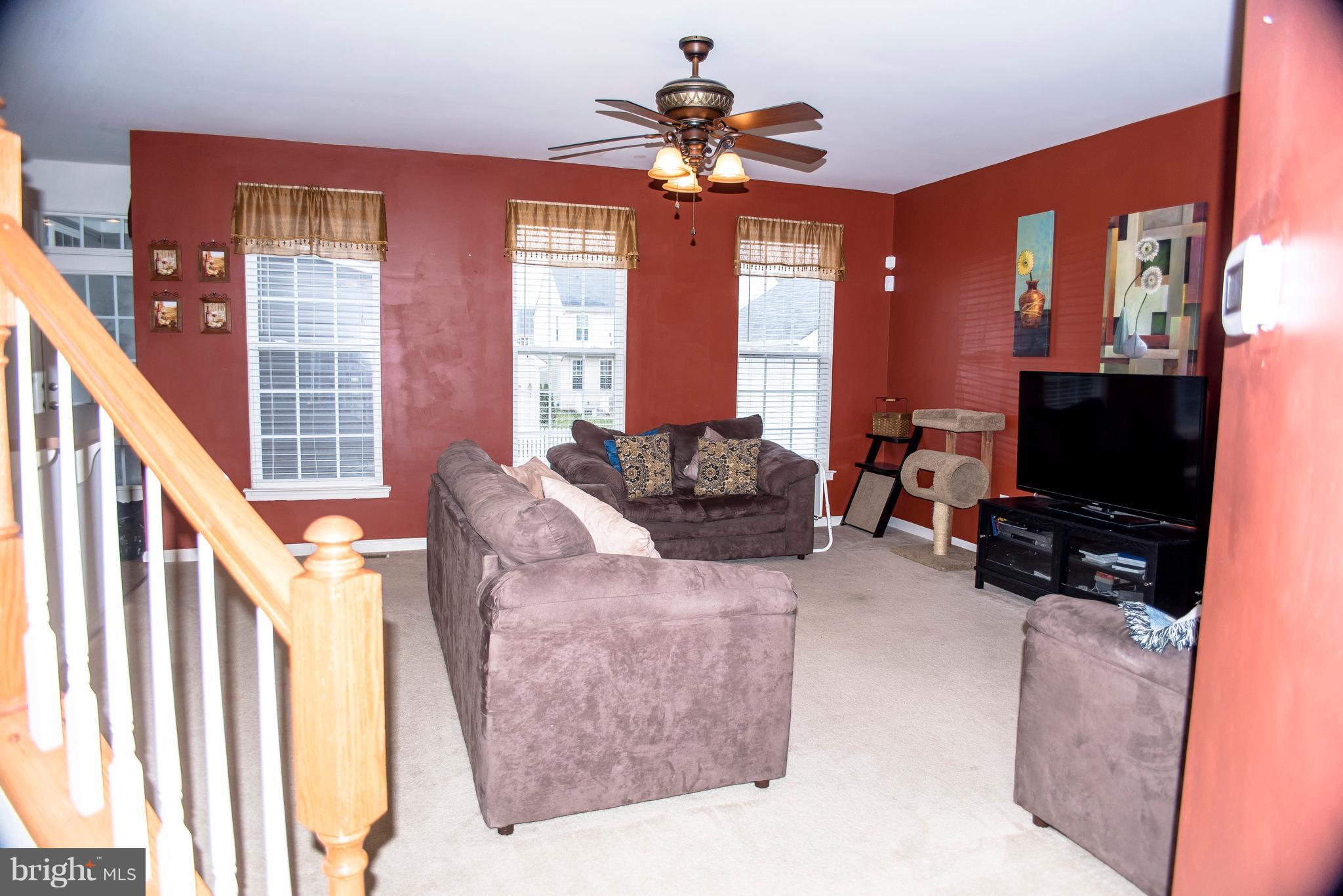 LAKELAND PLACE - Residential