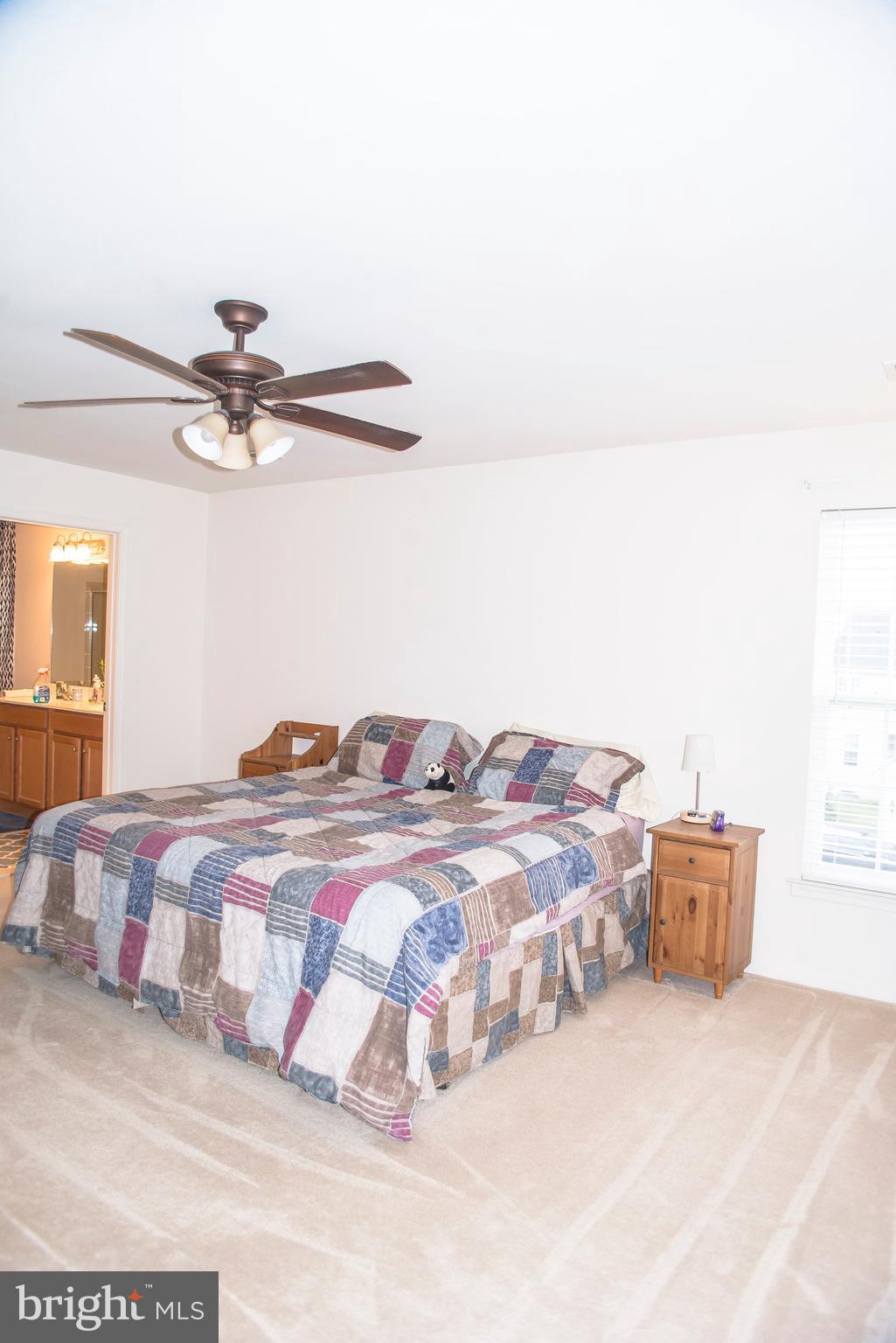 LAKELAND PLACE - Residential