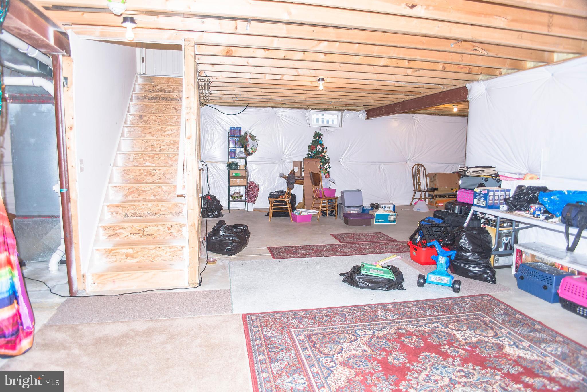 LAKELAND PLACE - Residential