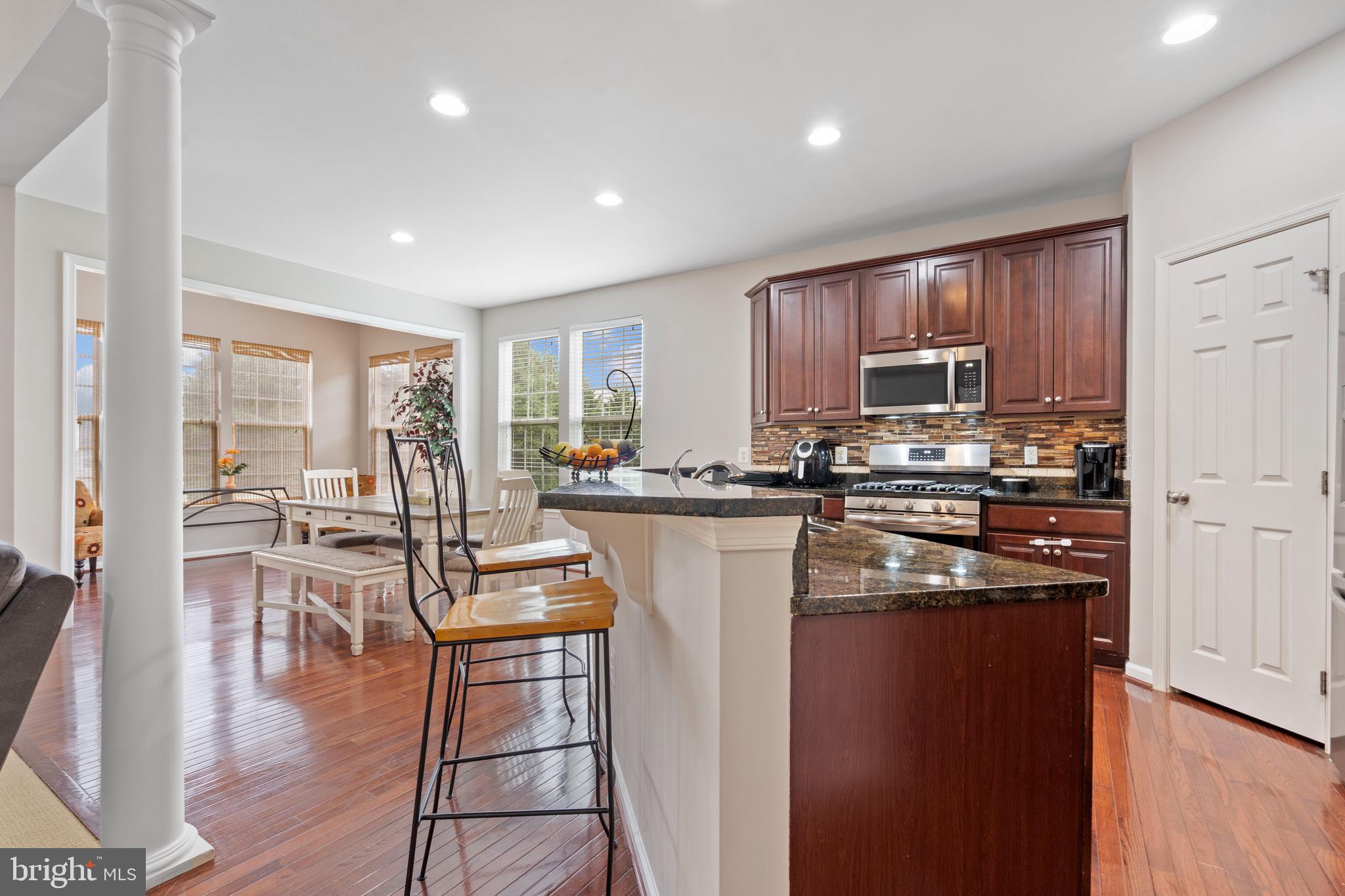 HOLLY CREEK - Residential