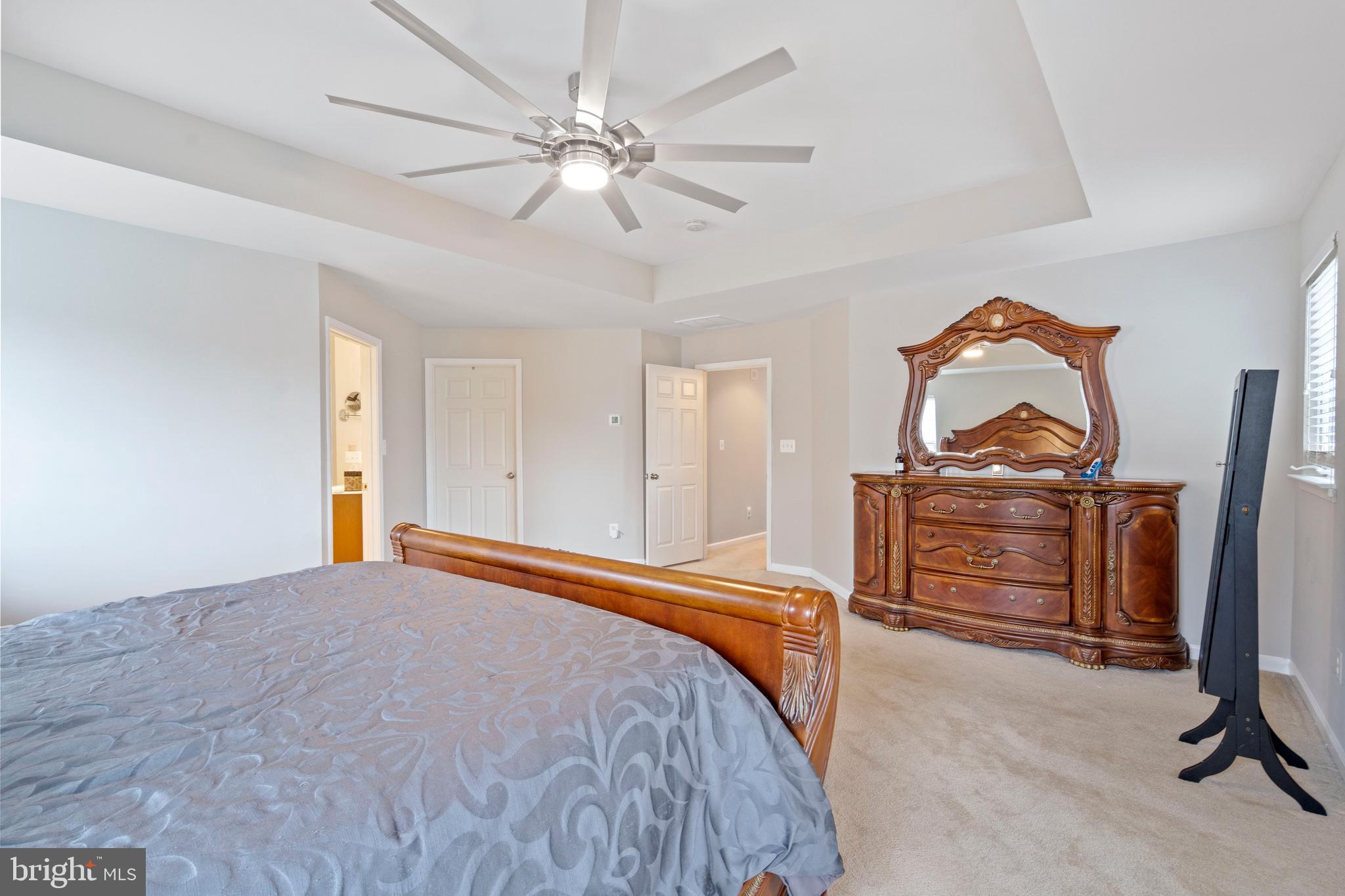 HOLLY CREEK - Residential