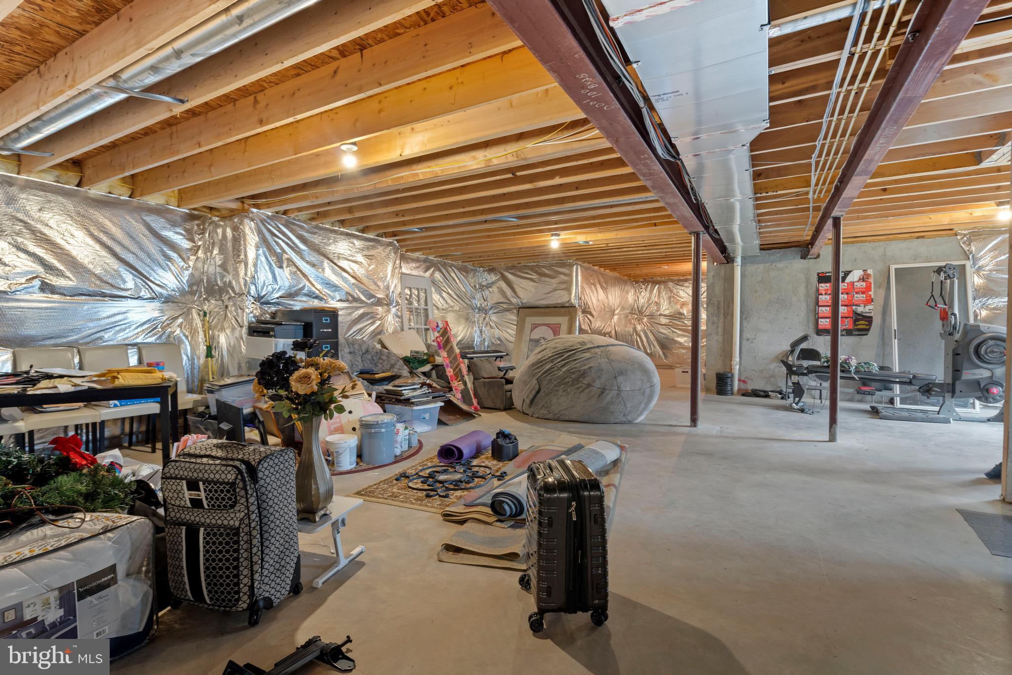 HOLLY CREEK - Residential