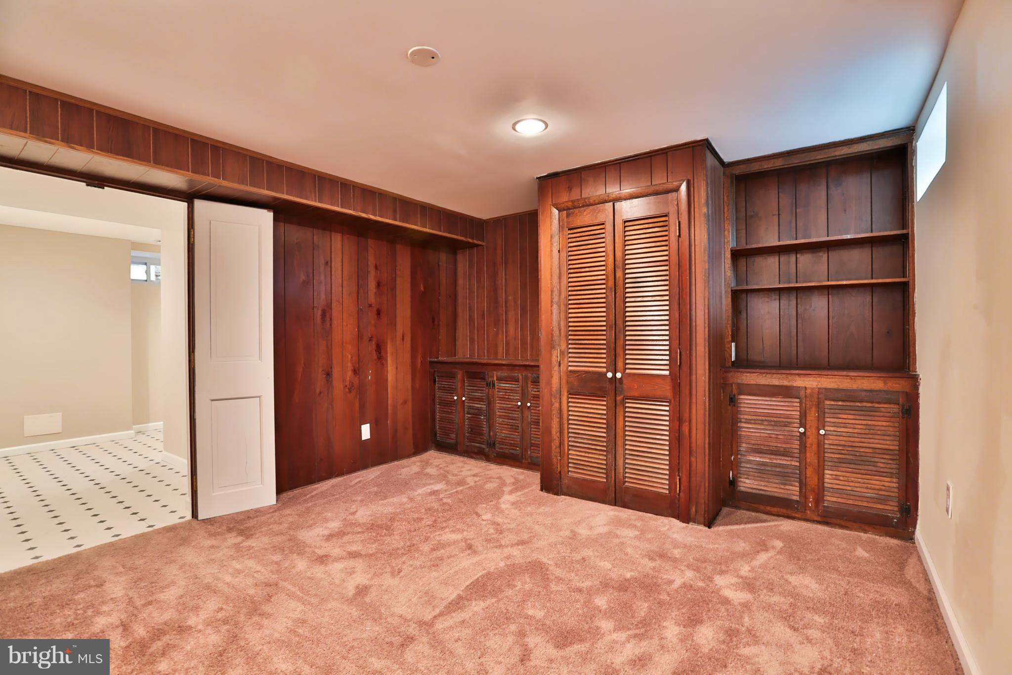 BEAVERBROOK - Residential