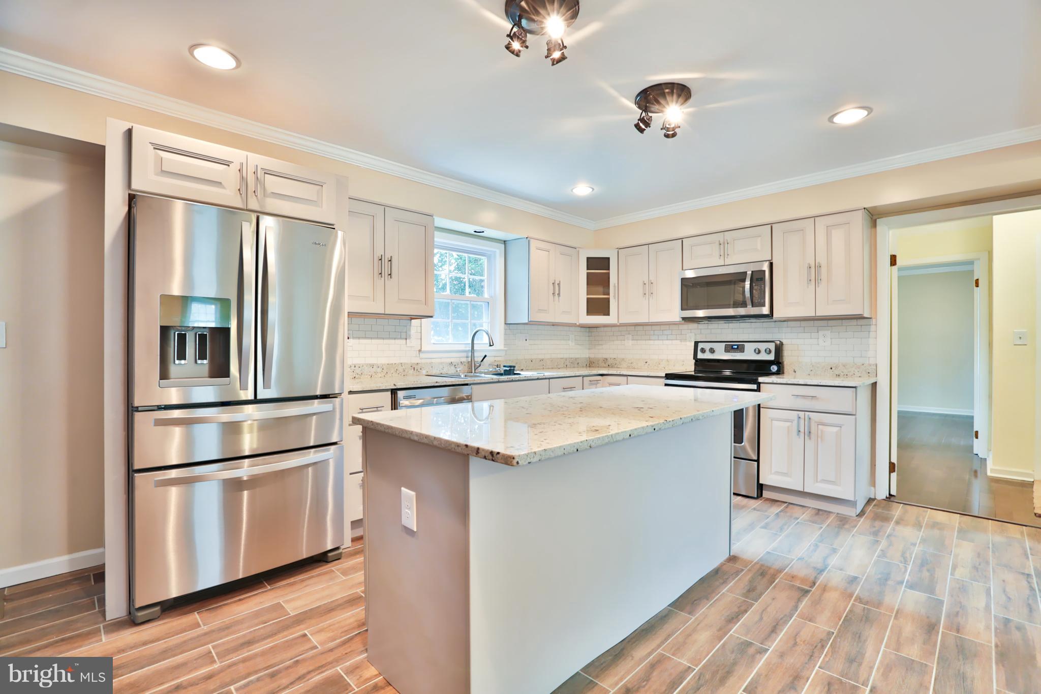 BEAVERBROOK - Residential