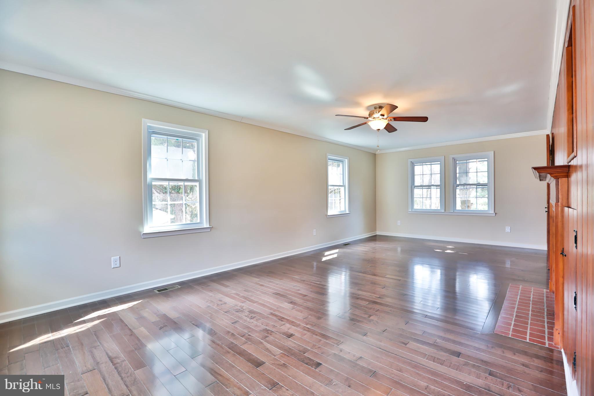 BEAVERBROOK - Residential