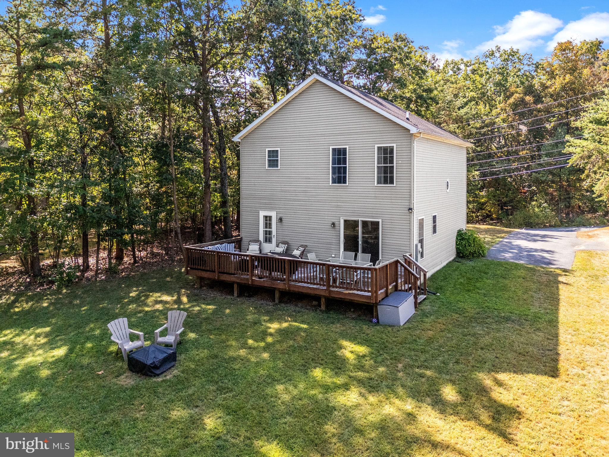 LAKE HOLIDAY ESTATES - Residential