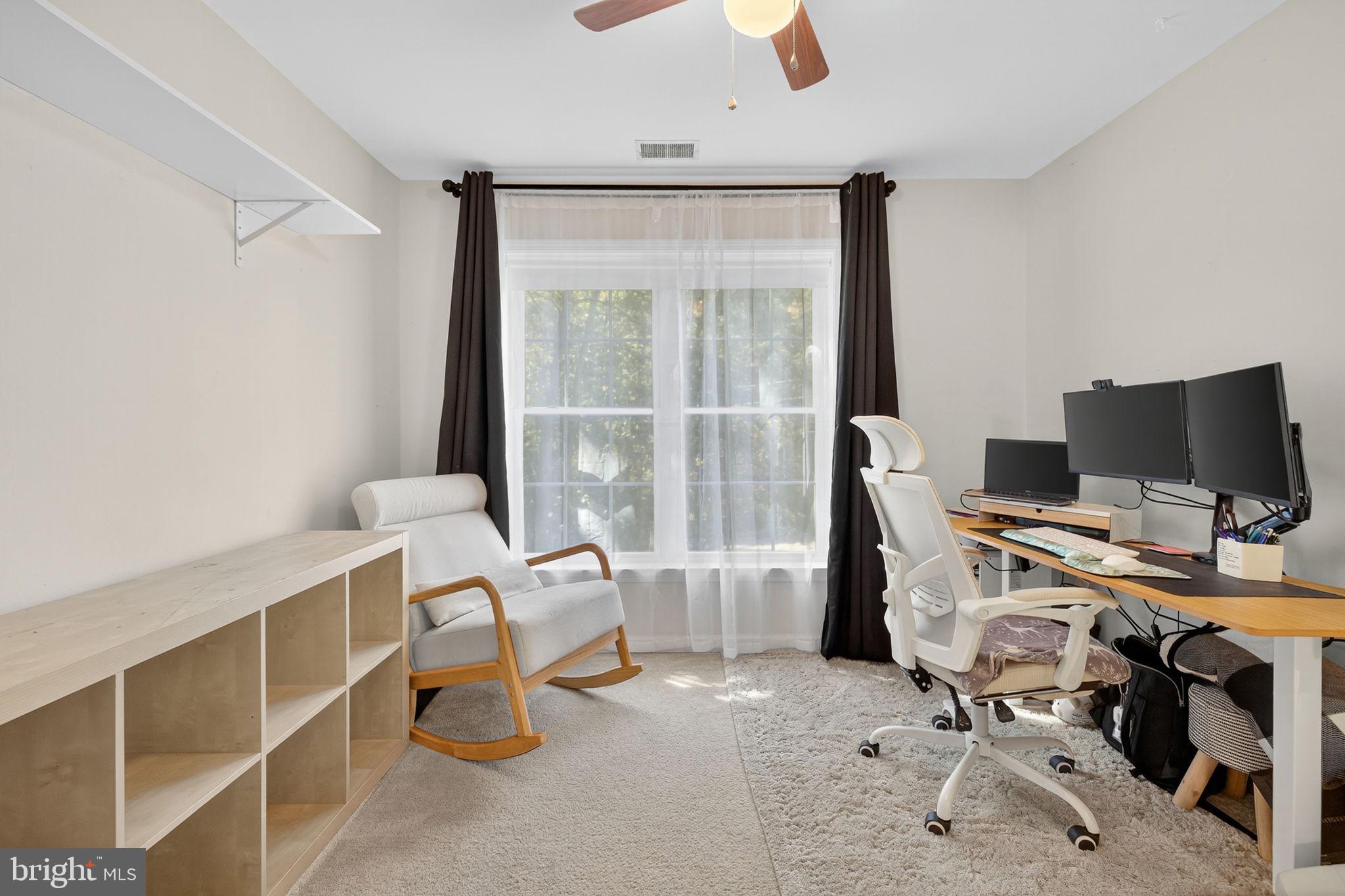 LAKE HOLIDAY ESTATES - Residential