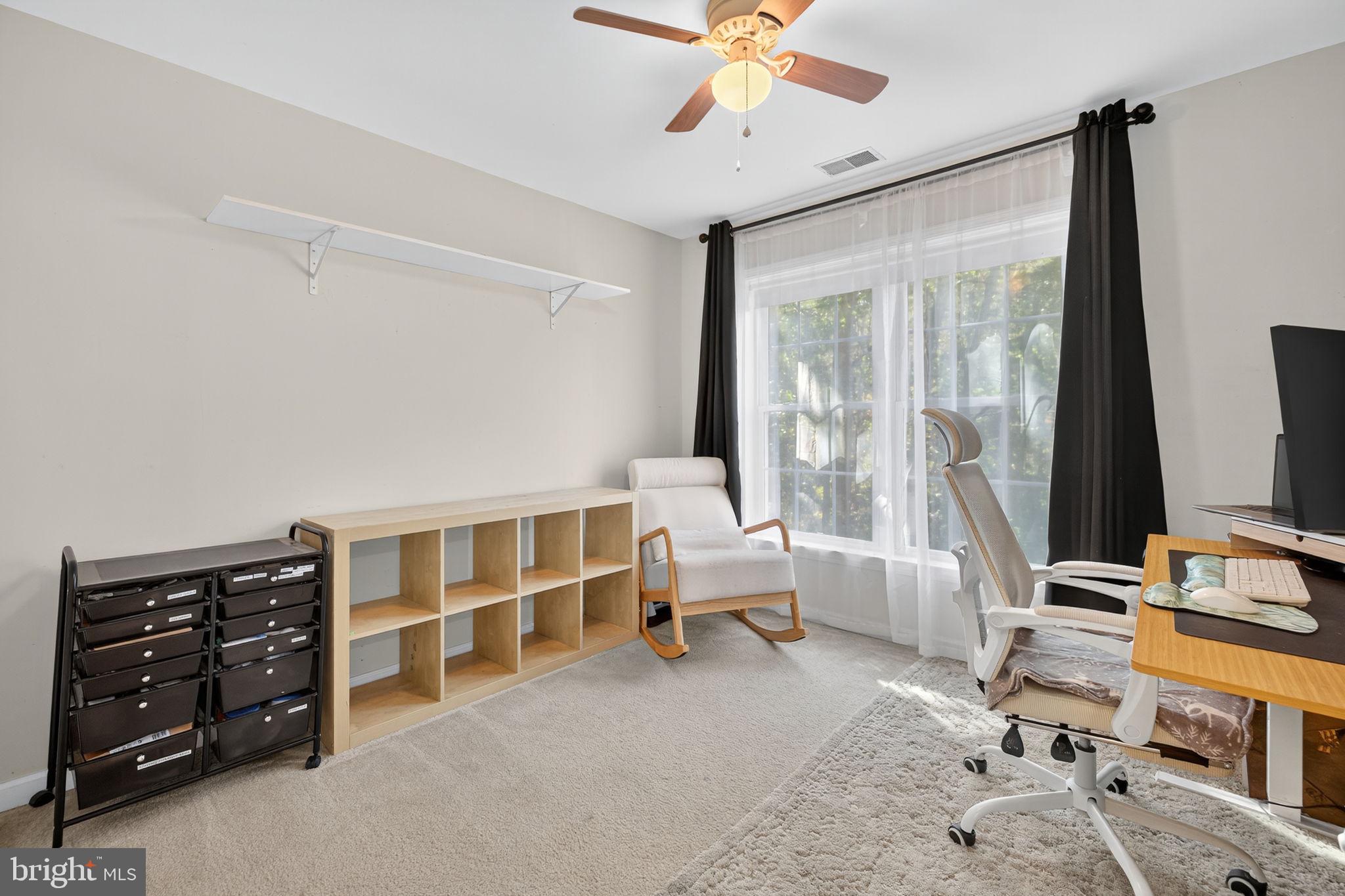 LAKE HOLIDAY ESTATES - Residential