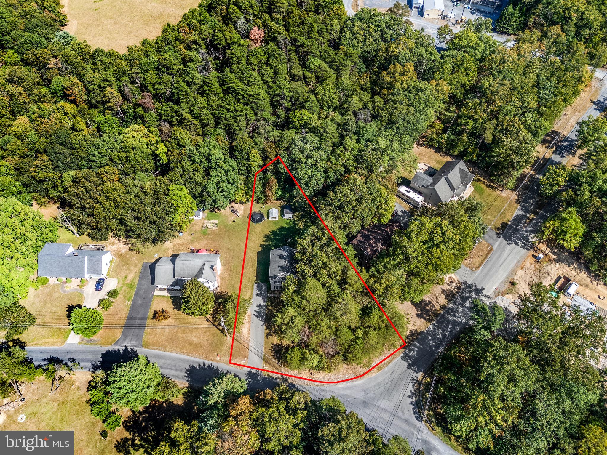 LAKE HOLIDAY ESTATES - Residential