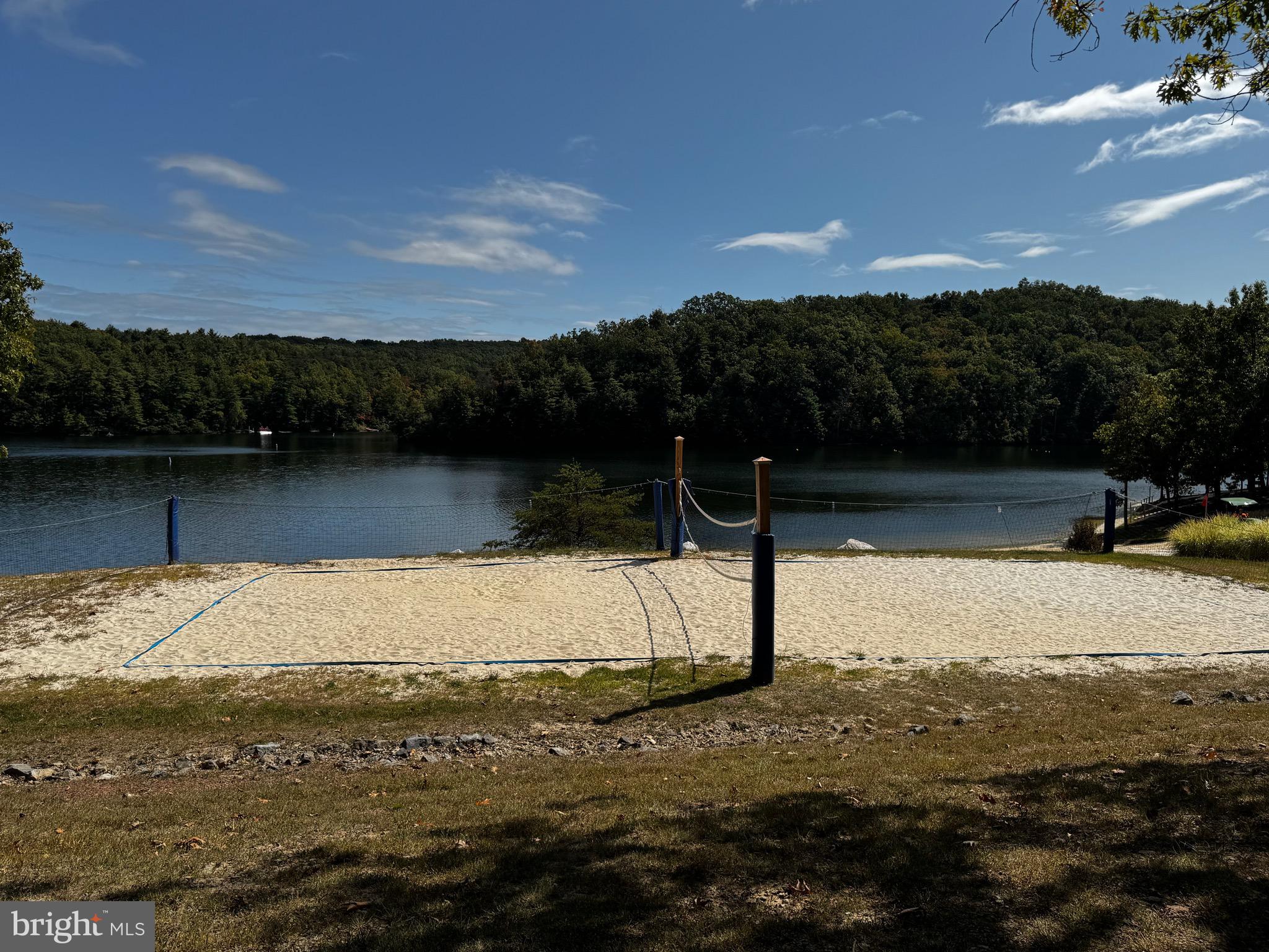 LAKE HOLIDAY ESTATES - Residential