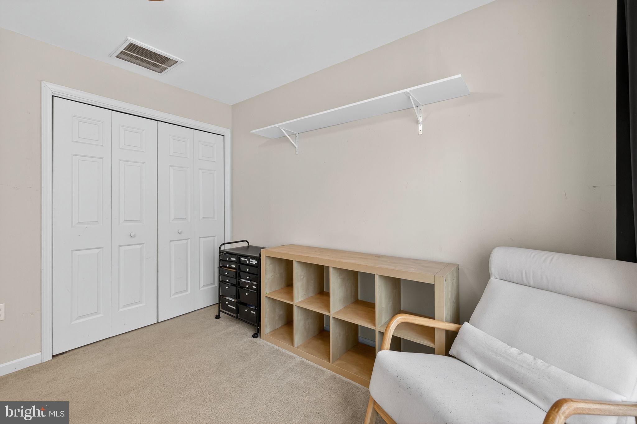 LAKE HOLIDAY ESTATES - Residential