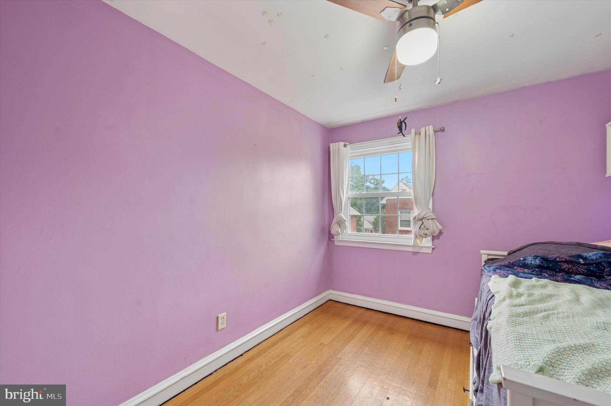 HOLLY HOUSE - Residential