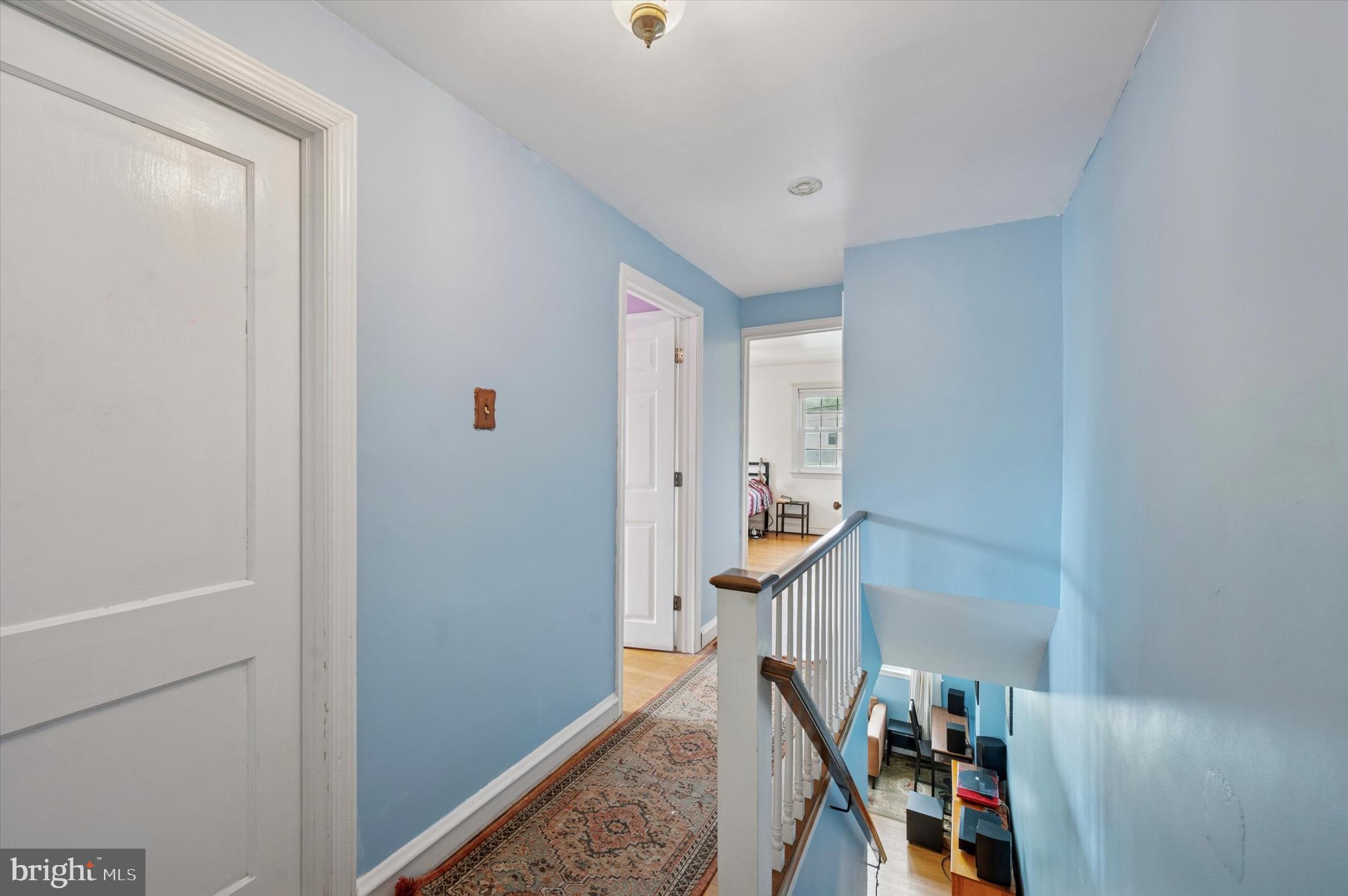 HOLLY HOUSE - Residential