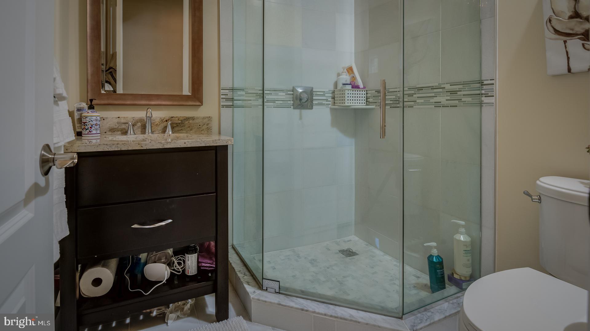 WOODSIDE ESTATES - Residential