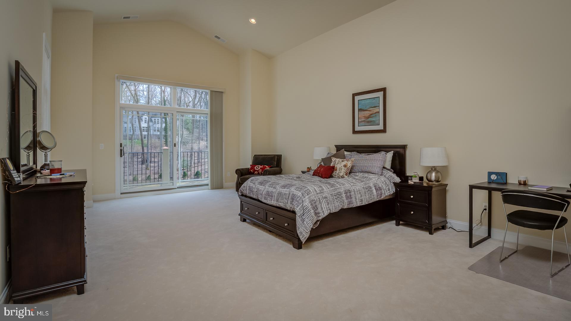 WOODSIDE ESTATES - Residential