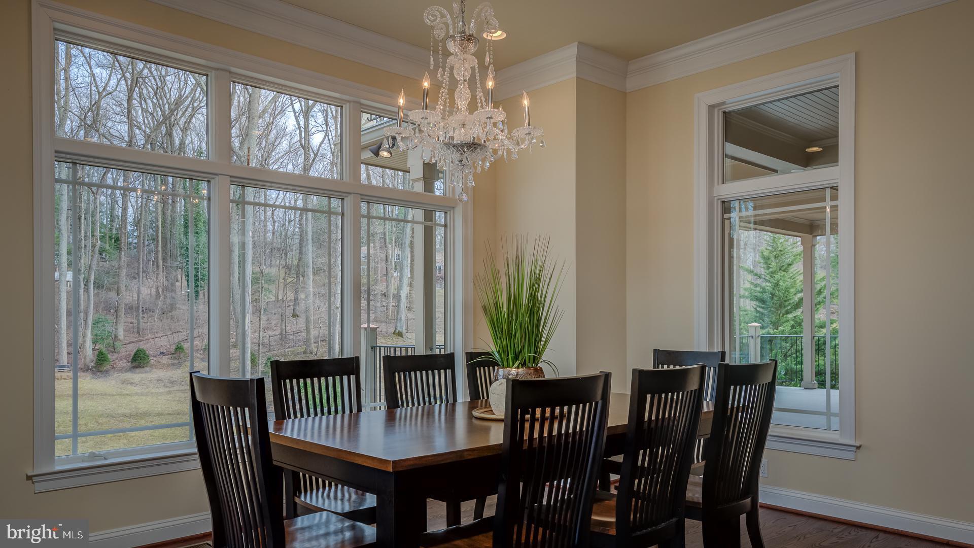 WOODSIDE ESTATES - Residential