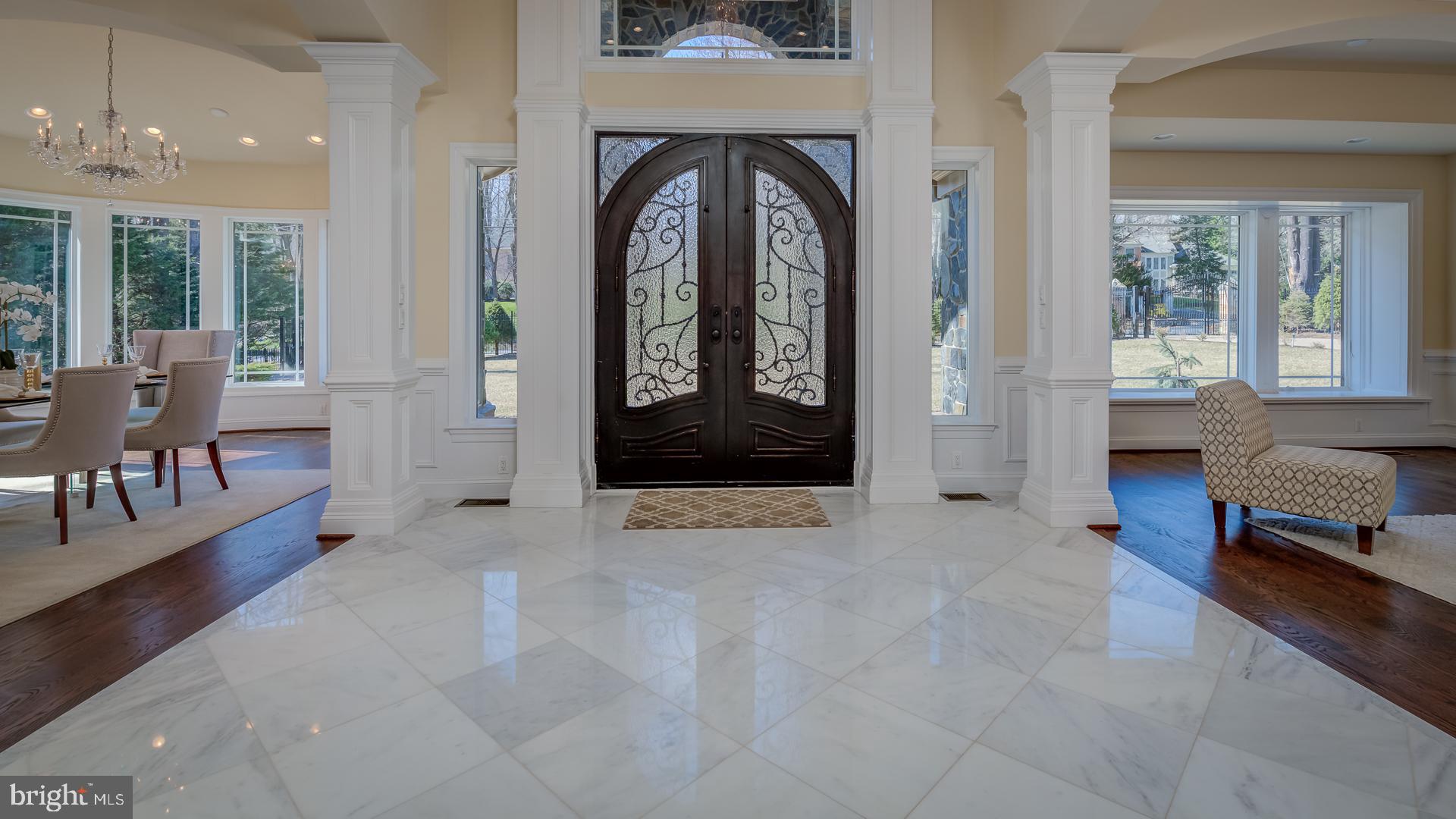 WOODSIDE ESTATES - Residential