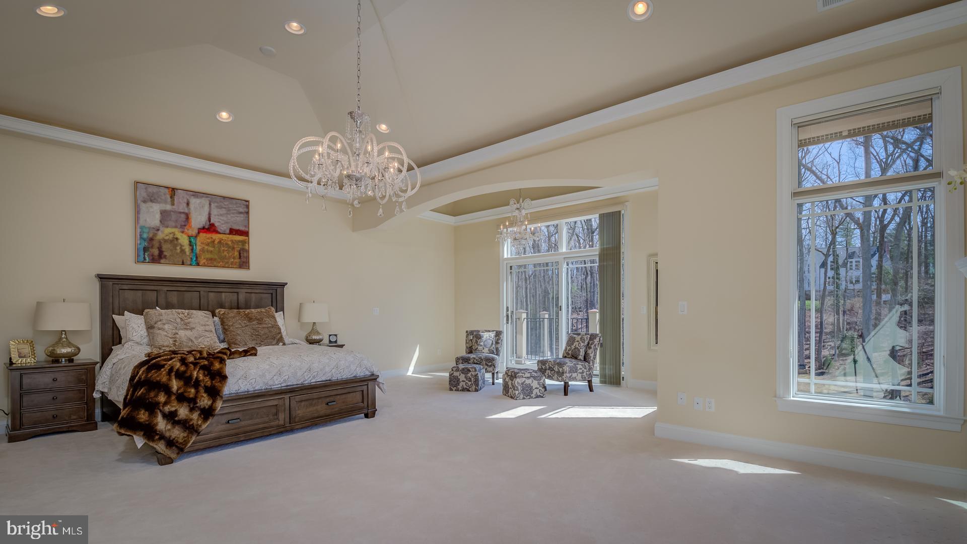 WOODSIDE ESTATES - Residential