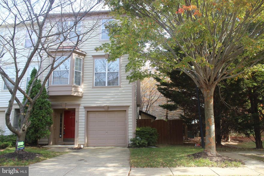 Beautifully updated 3 bdrm, 2.55 bath end unit TH in terrific Herndon location close to shops, movie theater, restaurants.**FRESH PAINT & CARPETS THROUGHOUT**Spacious deck off living room & large fenced in backyard off family room. Laundry on bedroom level.  Updated kitchen with granite counters, nice space for breakfast table. 1 car garage. Prof. managed, good credit req, max 2 incomes. NO PETS!