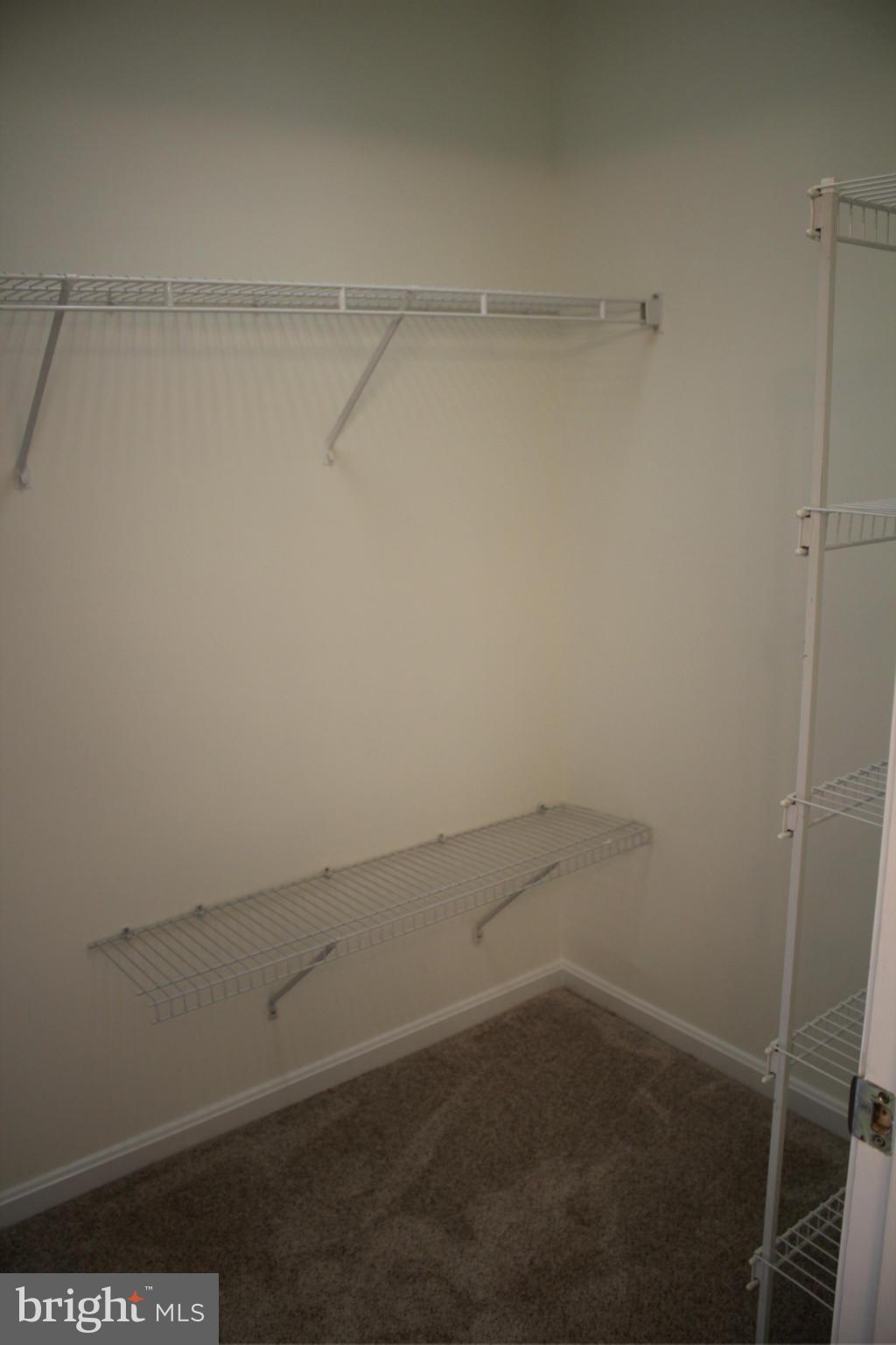 PARKWAY PLAZA - Residential Lease