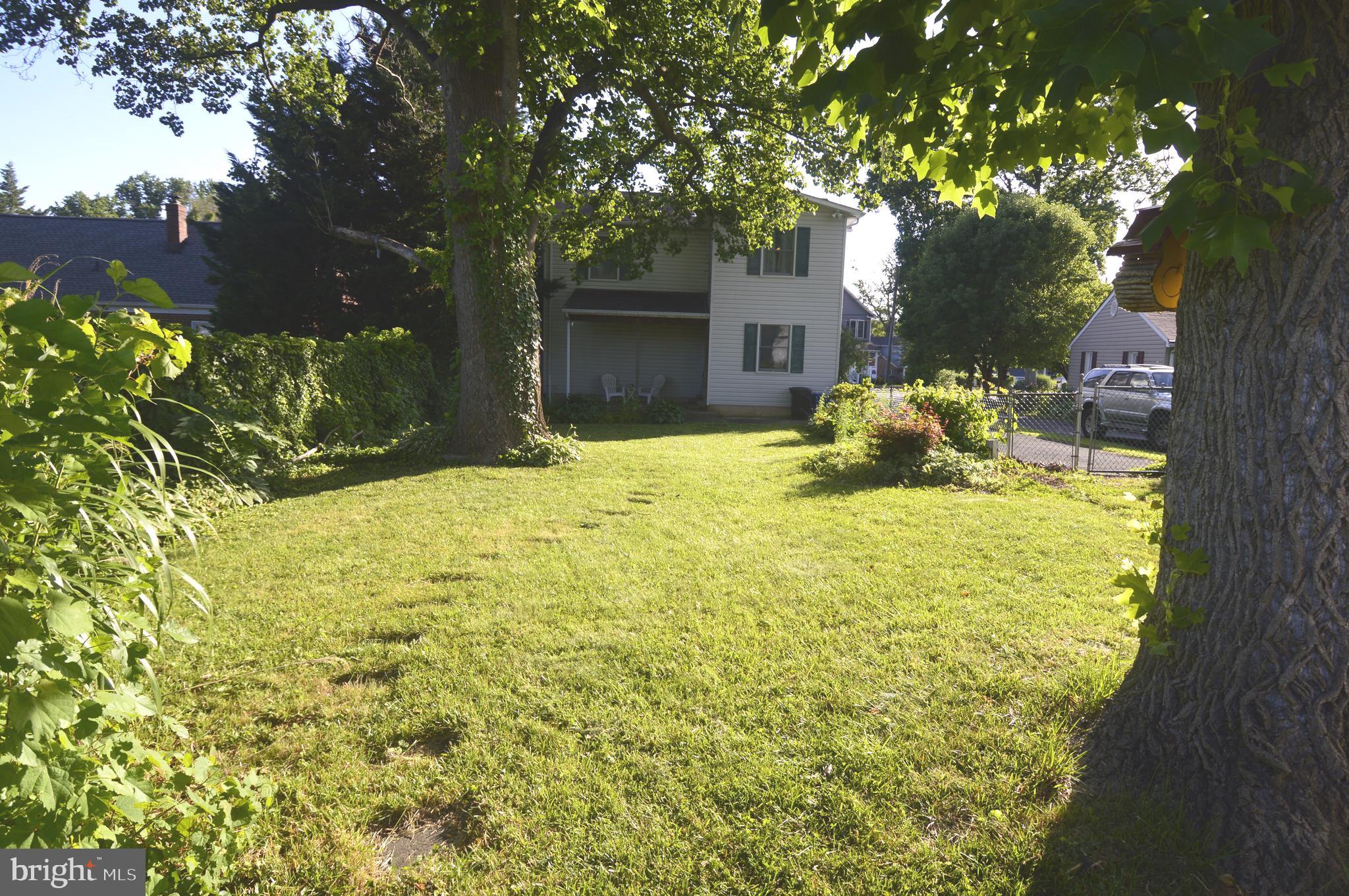 BAUERNSCHMIDT MANOR - Residential