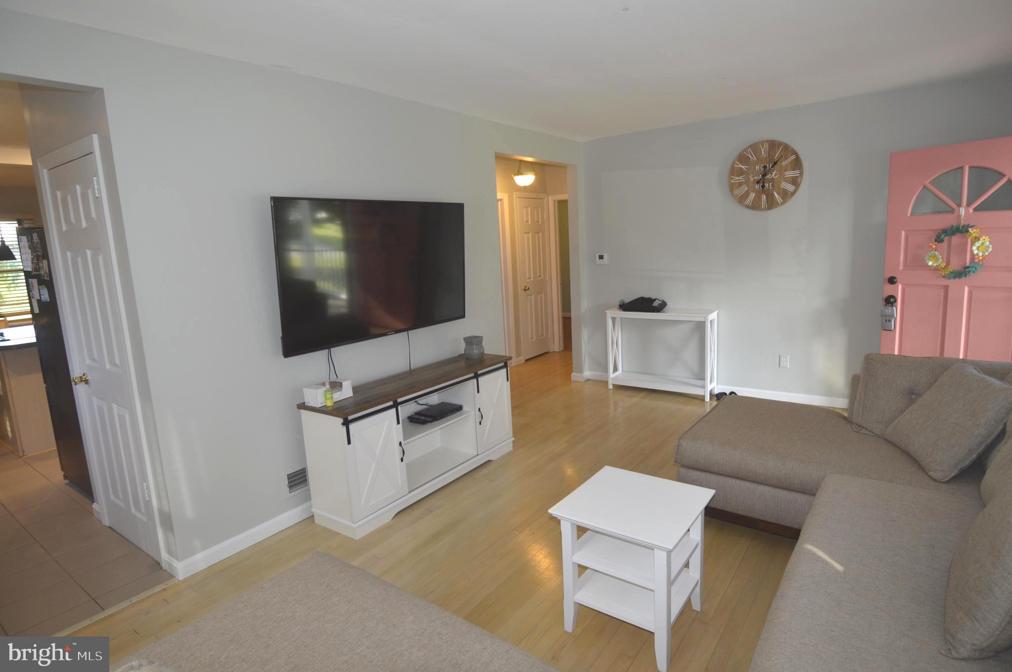 BAUERNSCHMIDT MANOR - Residential