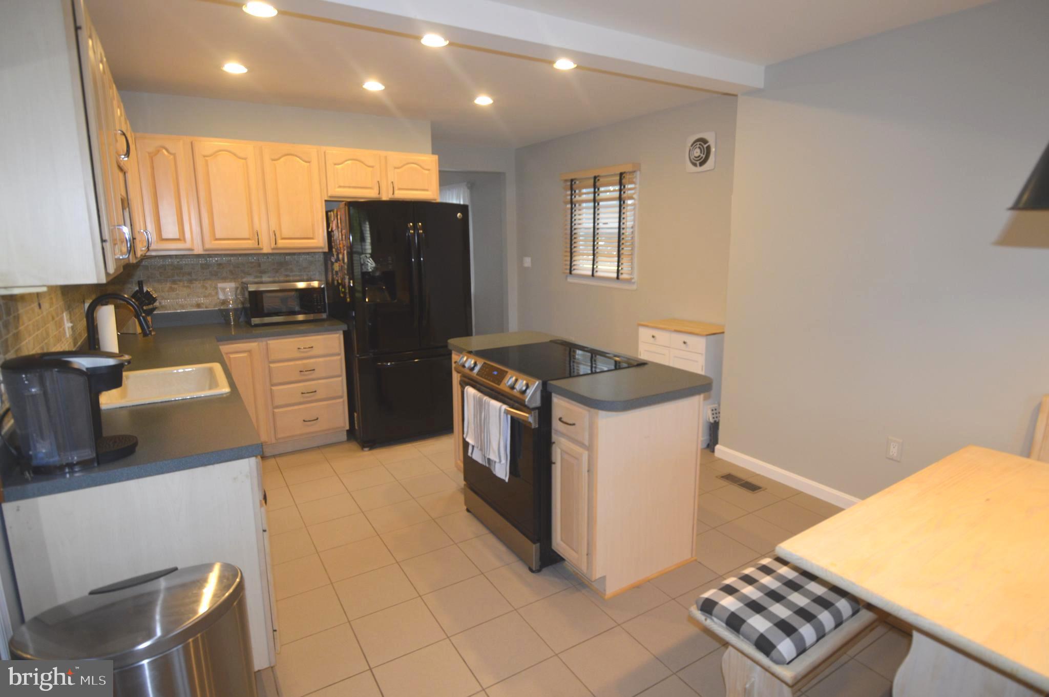 BAUERNSCHMIDT MANOR - Residential