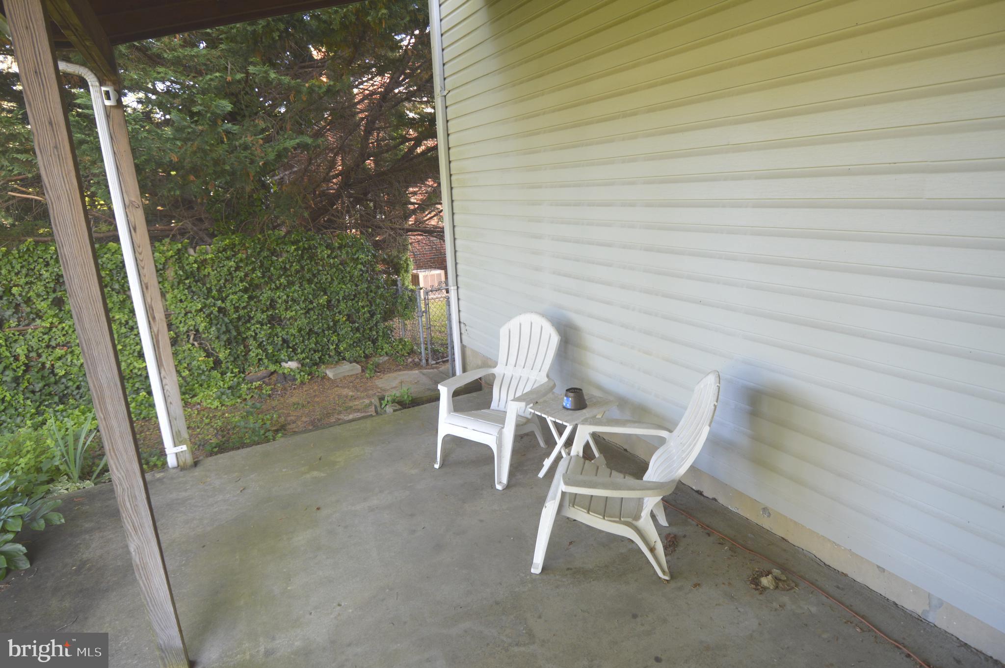 BAUERNSCHMIDT MANOR - Residential