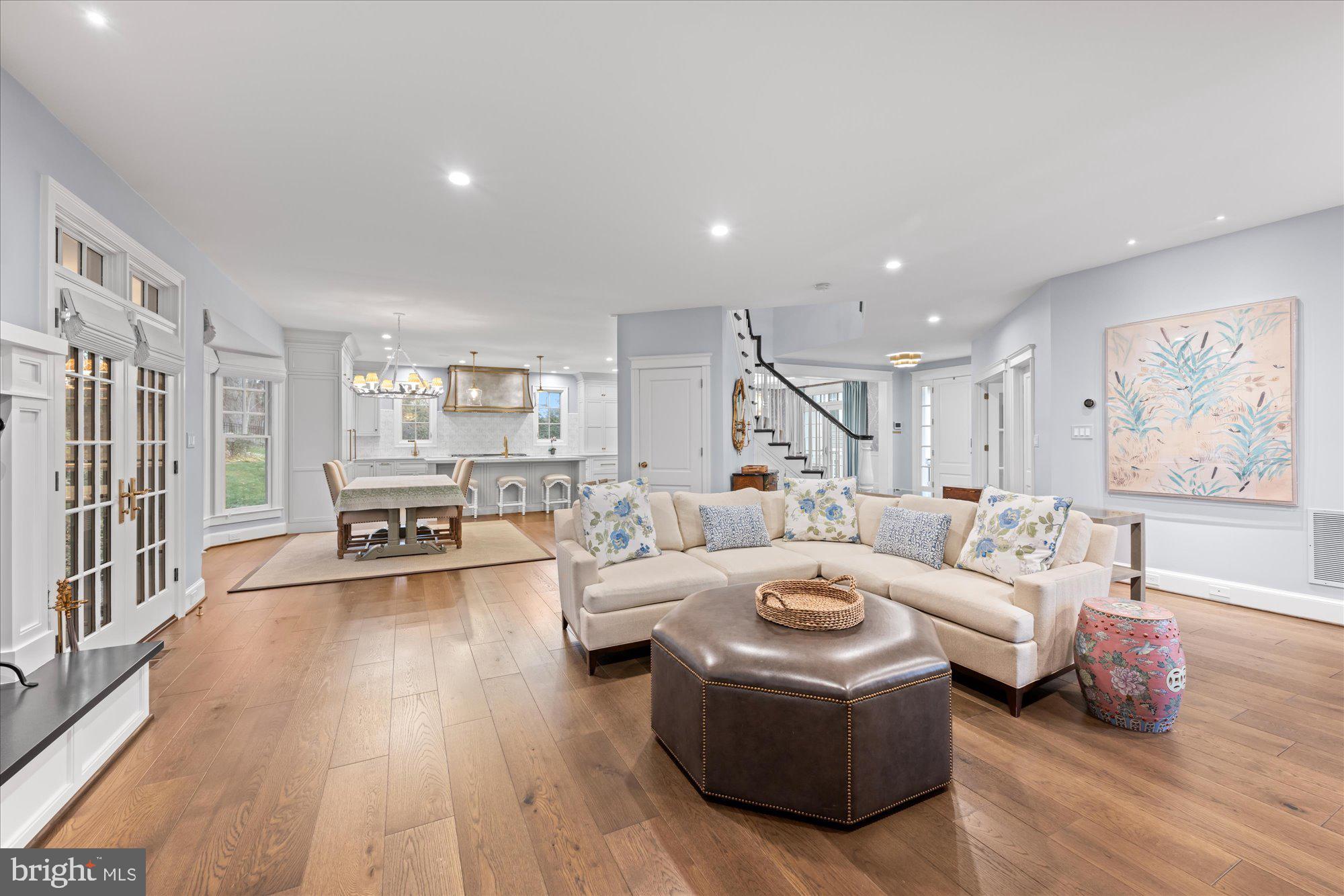 MINOR HILL - Residential